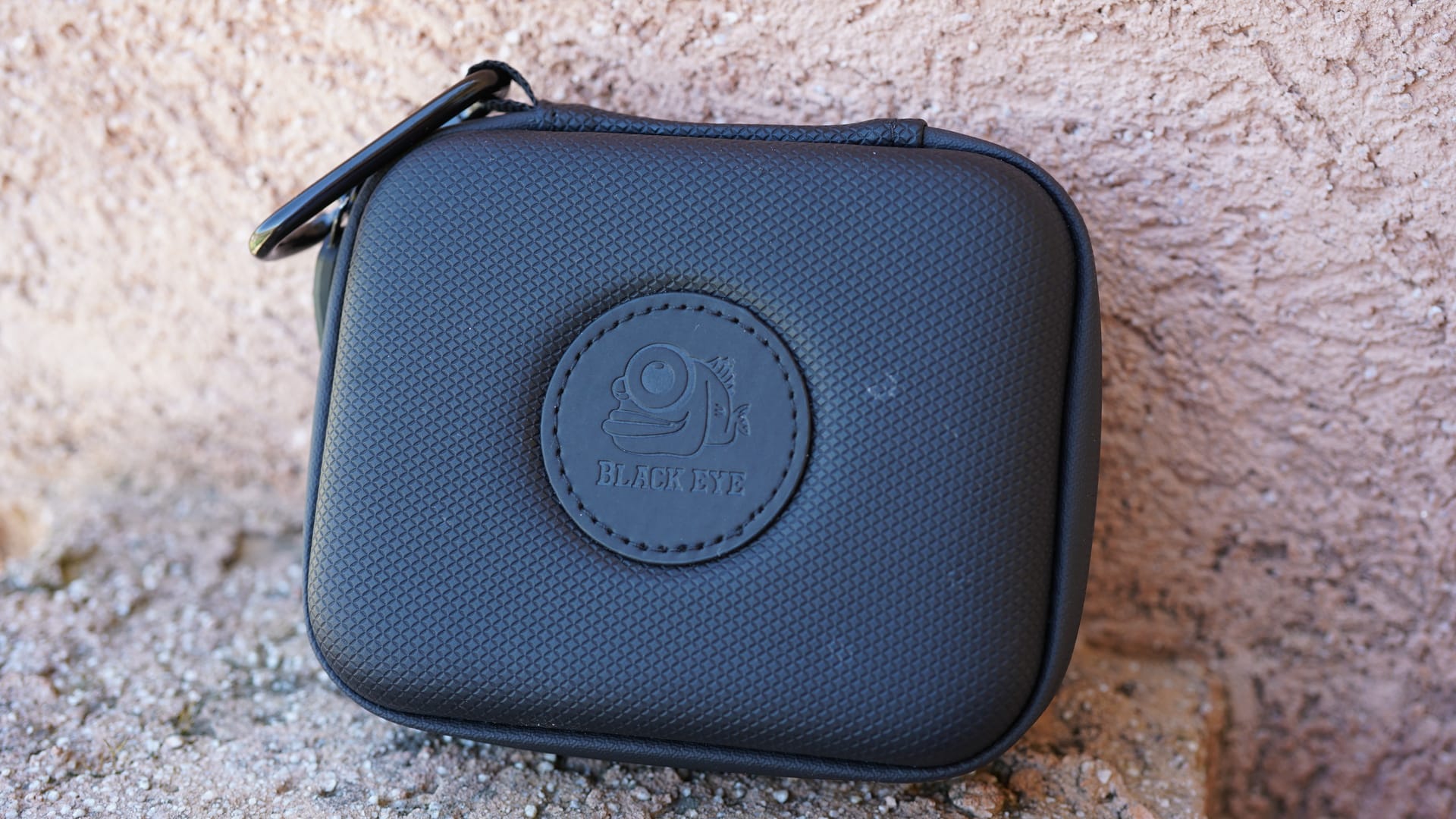 Black Eye Pro Kit G4 review carrying case side view
