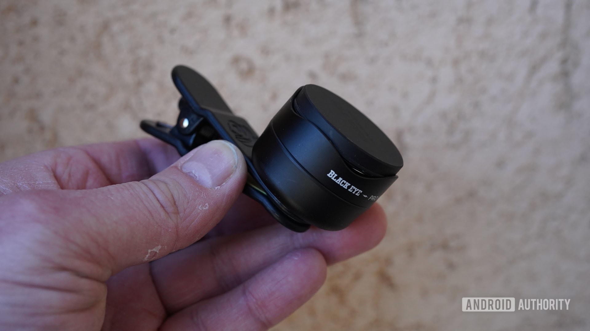 Black Eye Pro Kit G4 review telephoto with cap