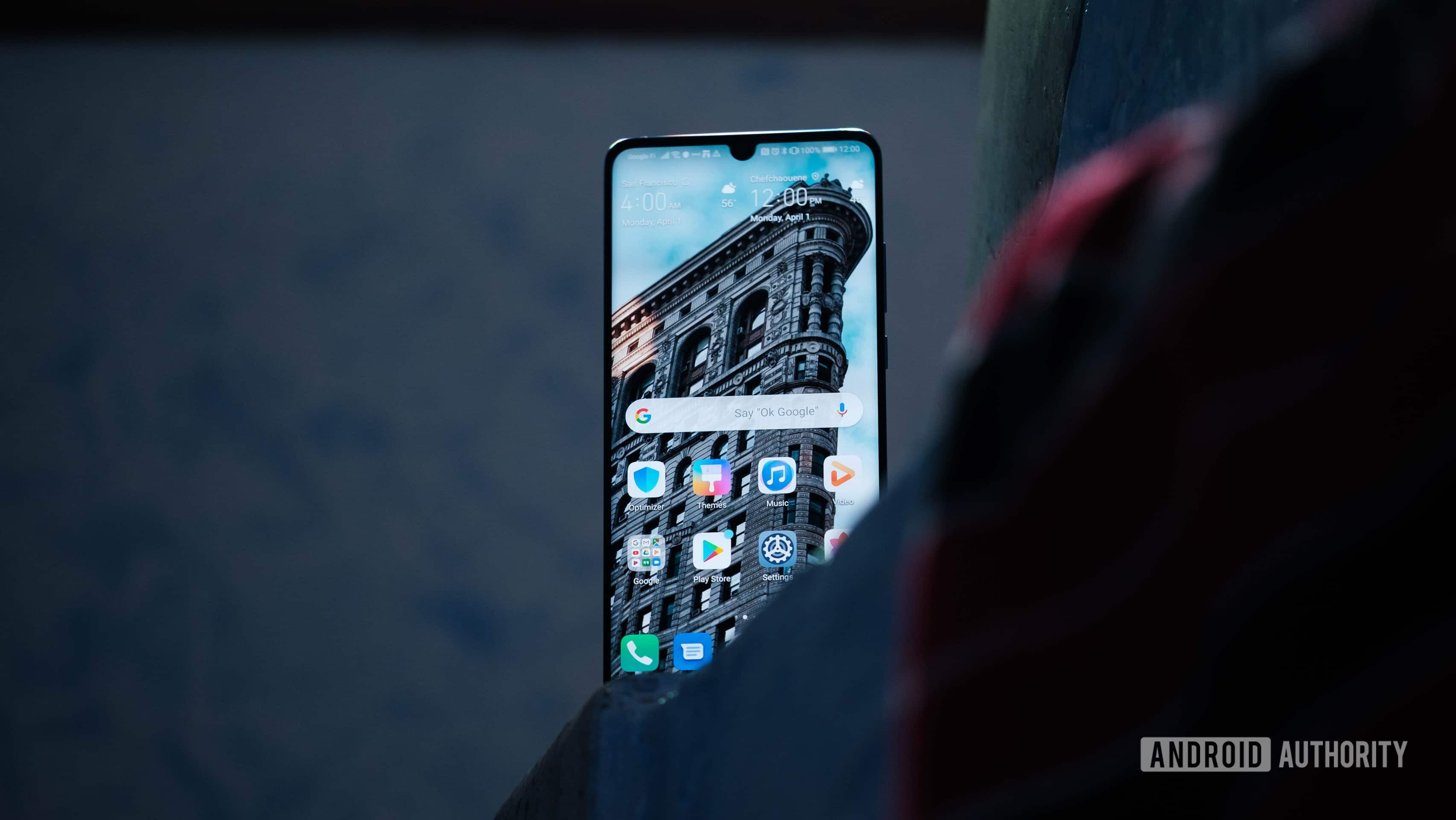 HUAWEI working on EMUI 10 based on Android Q, P30 Pro software leaks