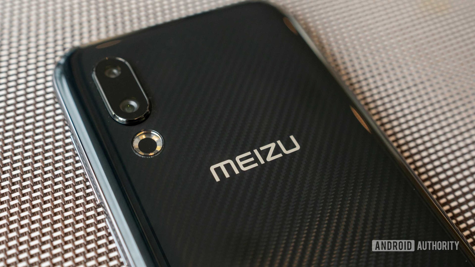 Meizu 16s back logo