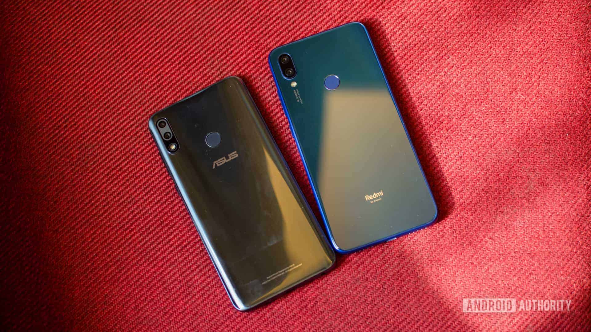 Redmi Note 7 vs ASUS Zenfone Max Pro M2 back of the phone