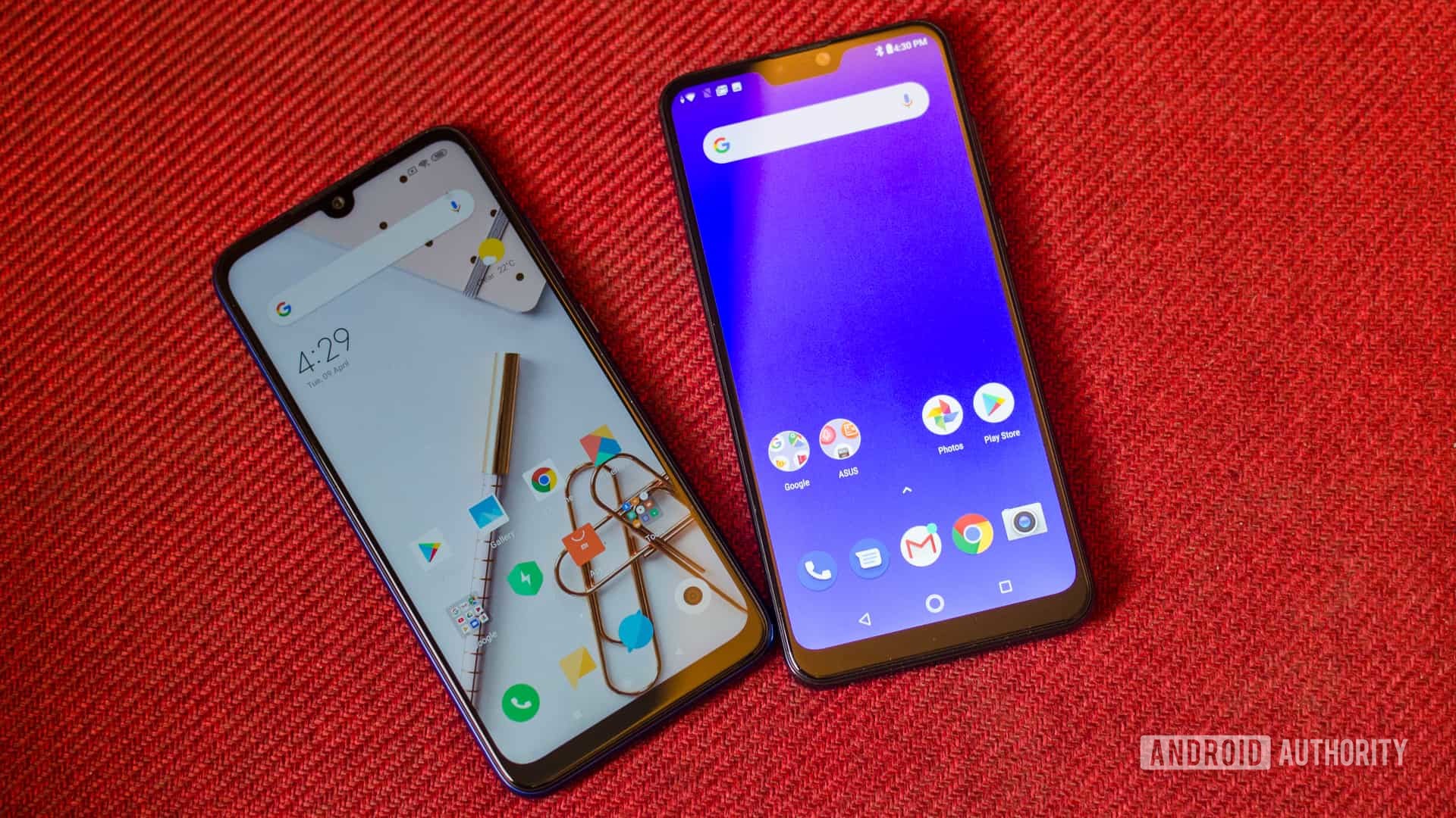 Redmi Note 7 vs ASUS Zenfone Max Pro M2 front of the phone