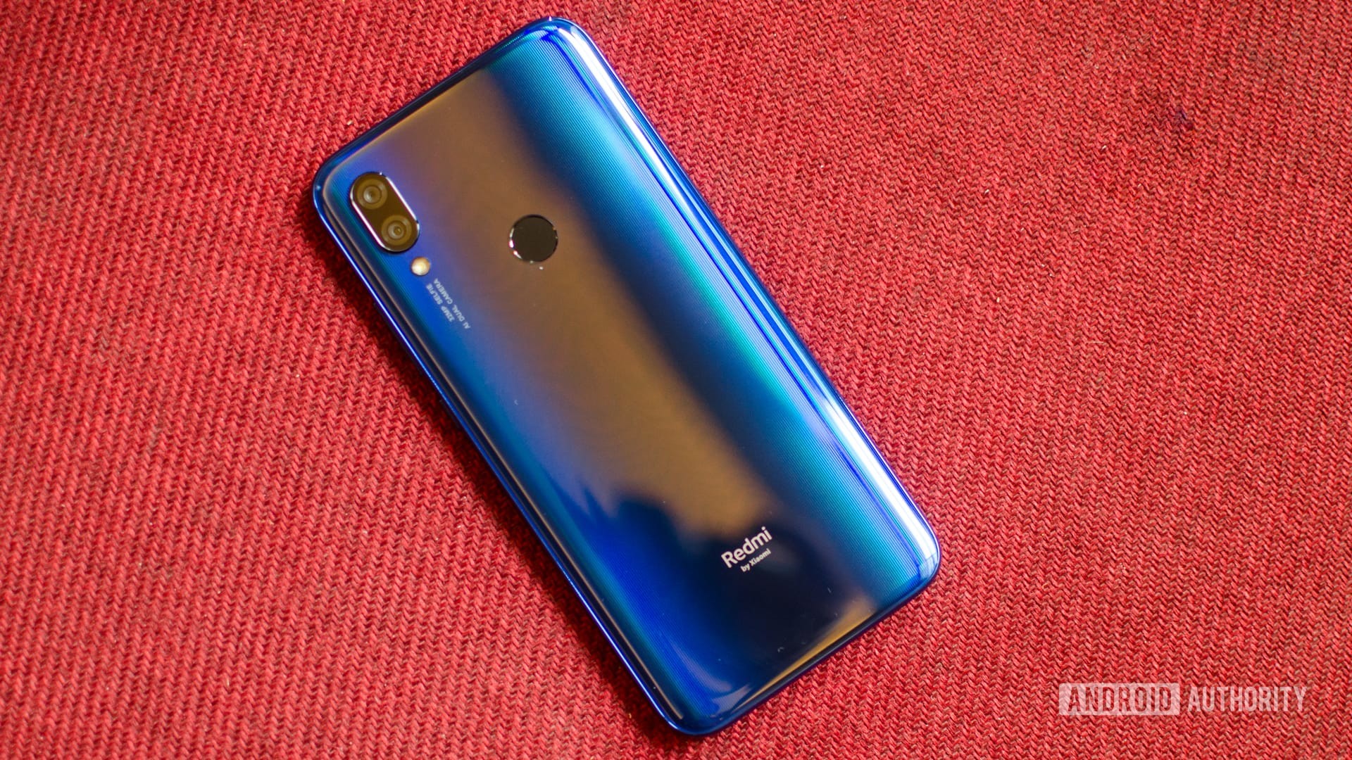 Redmi Y3 showing back and logo