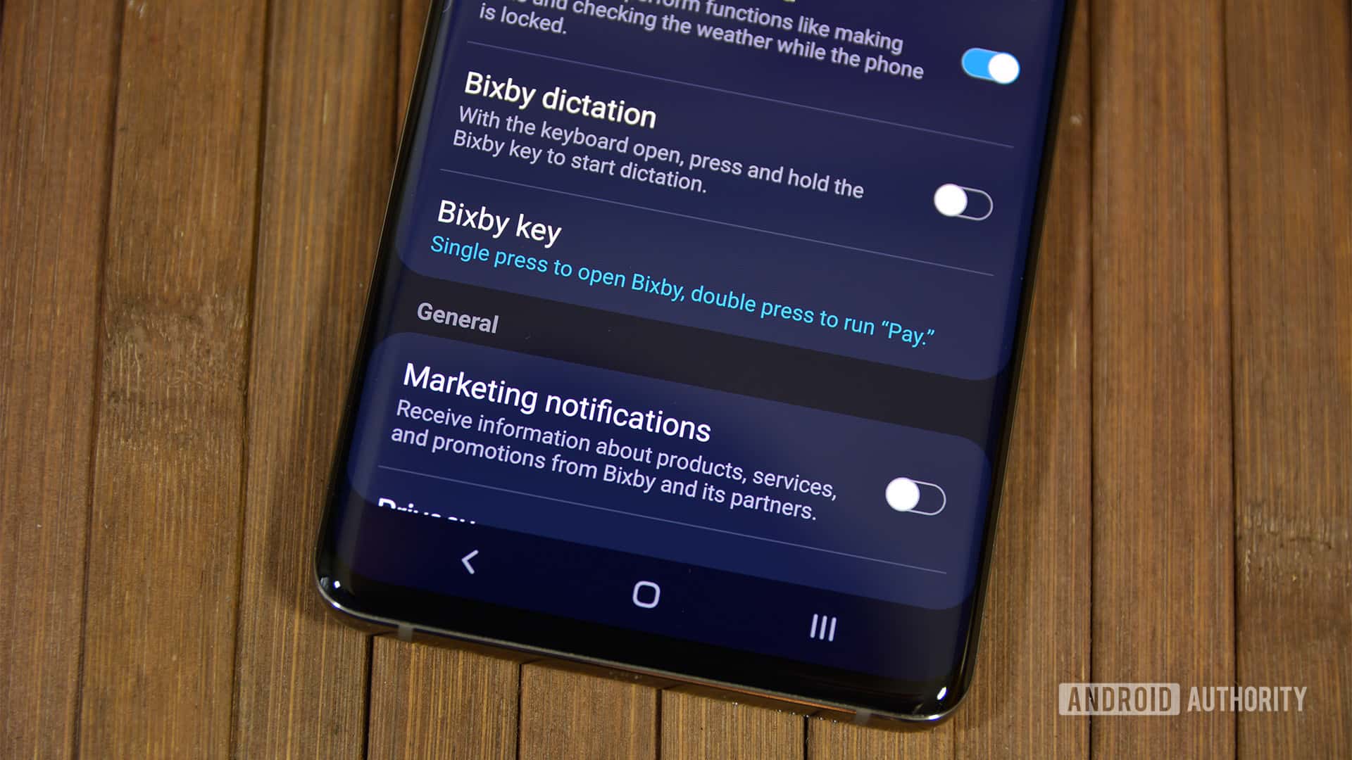 A photo of the Bixby Button settings screen