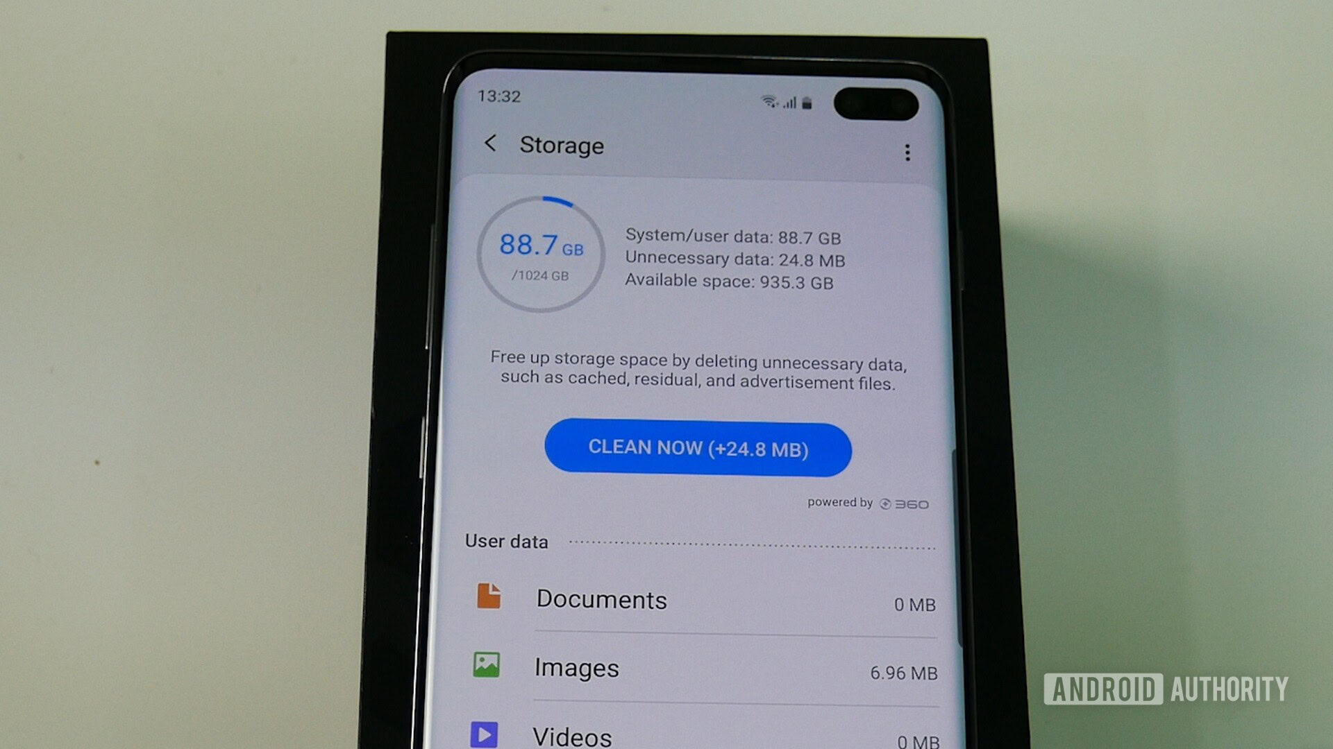 Samsung Galaxy S10+ showing 88GB used