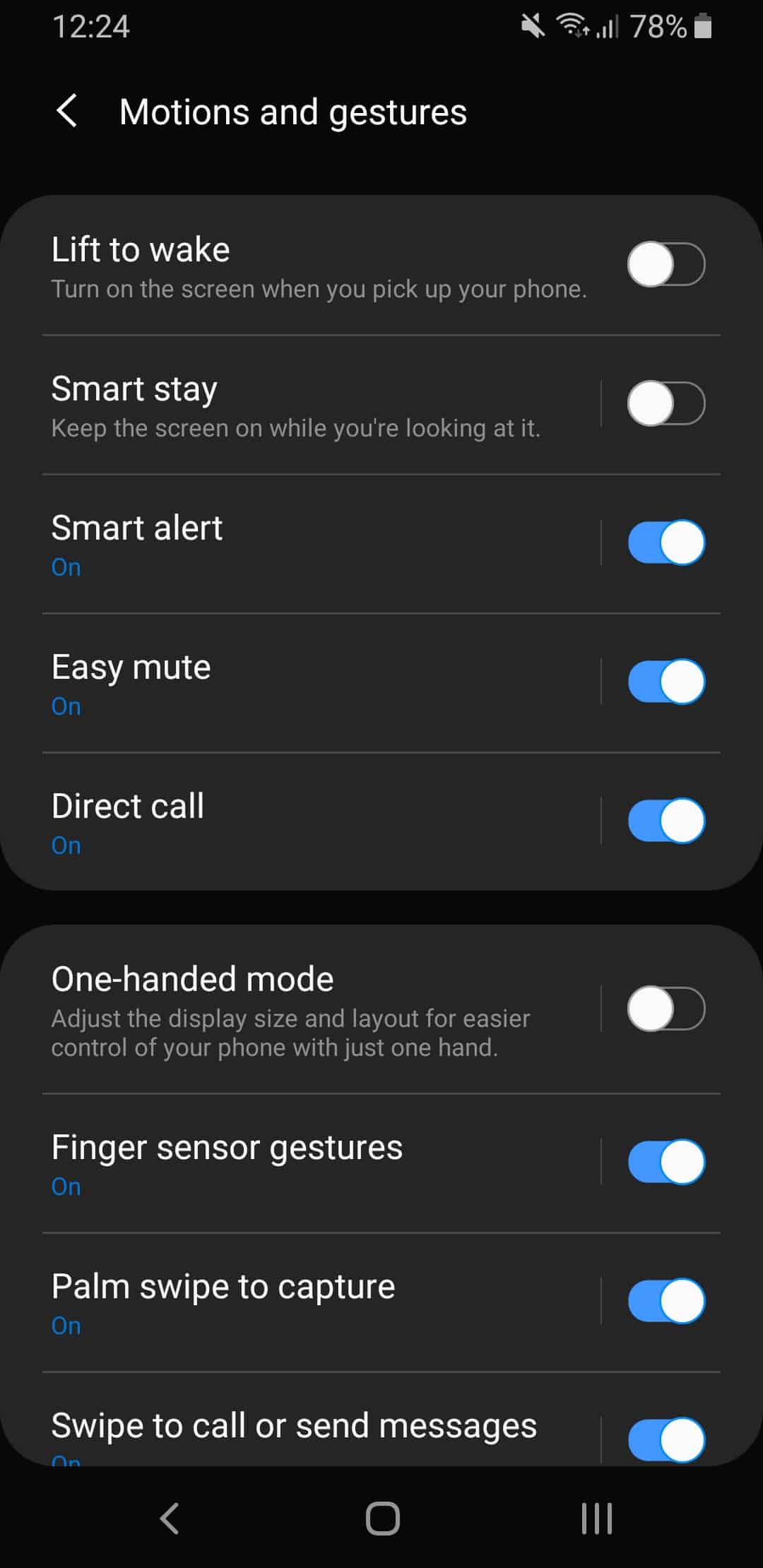 The motions and gestures settings menu in Samsung One UI.