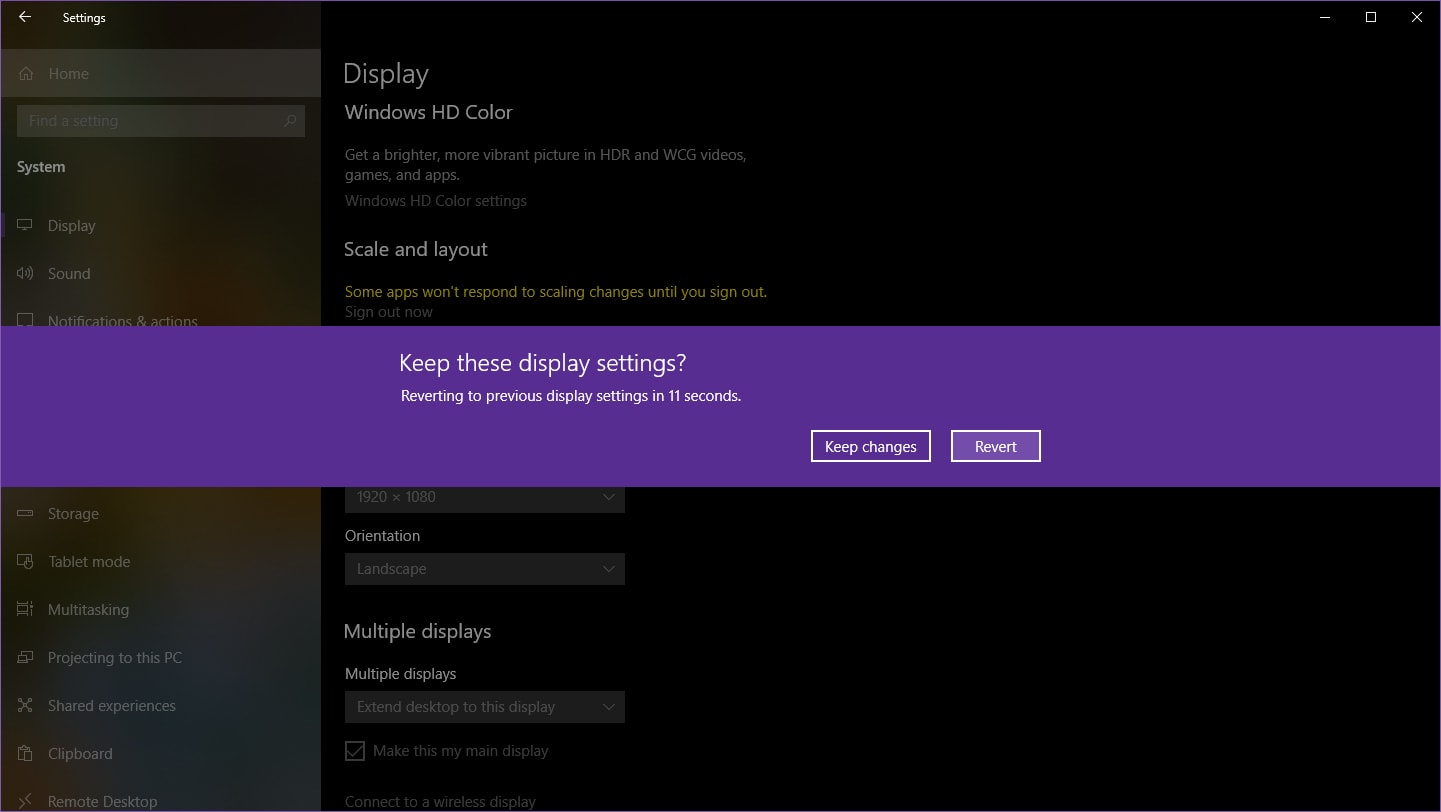 Windows 10 keep display changes