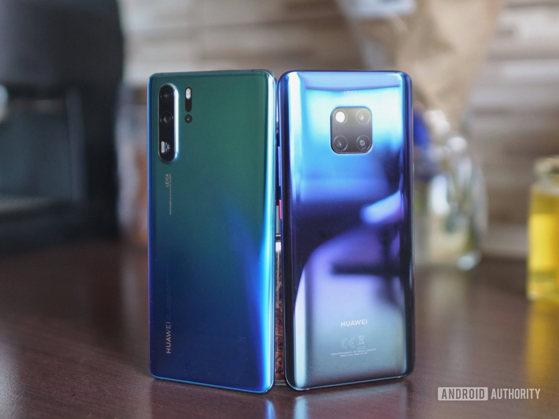 huawei p30 pro vs huawei mate 20 pro rears side by side 19