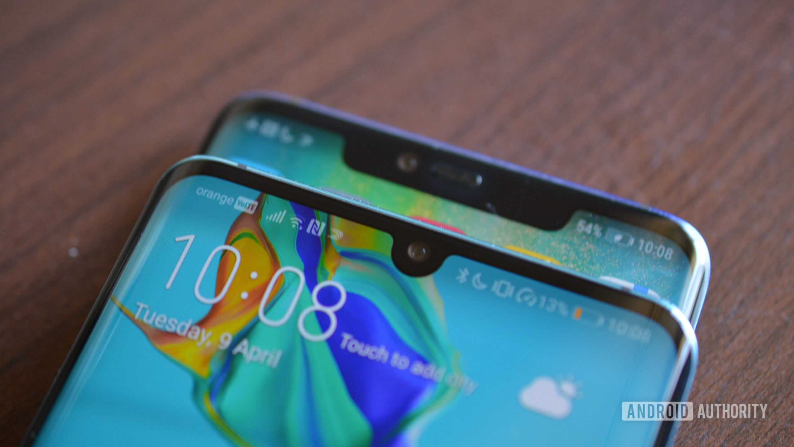 HUAWEI P30 Pro and Mate 30 Pro notches - smartphones in 2020