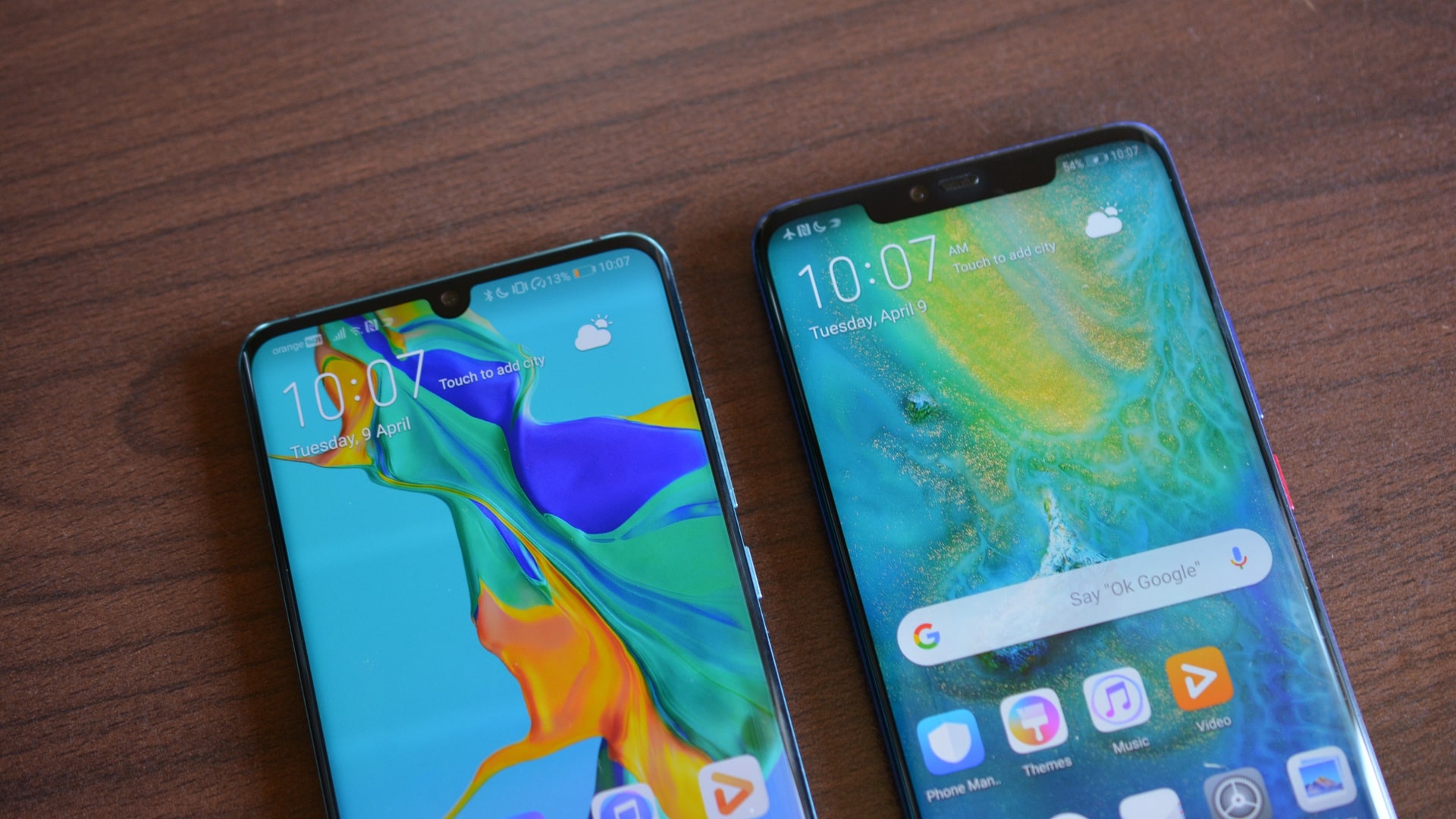 huawei p30 pro vs huawei mate 20 pro side by side notches