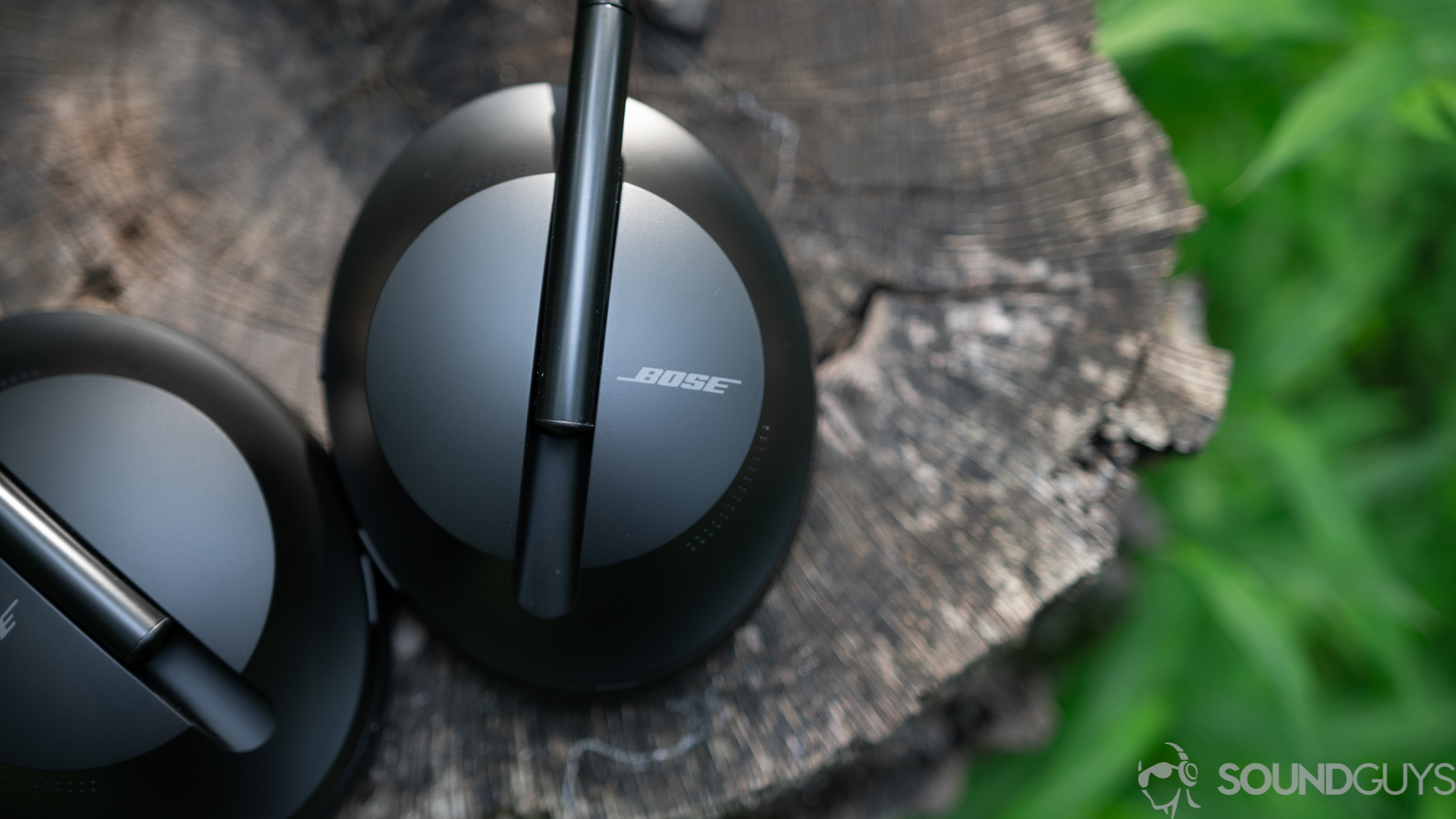 The Bose Noise Canceling Headphones 700 headphones feature a sliding adjustment headband now.