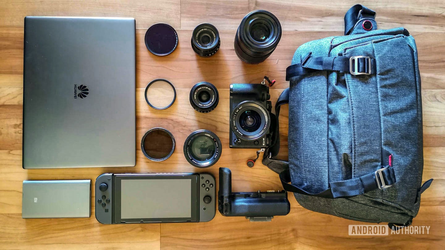 David Imel IO19 gear - camera bag