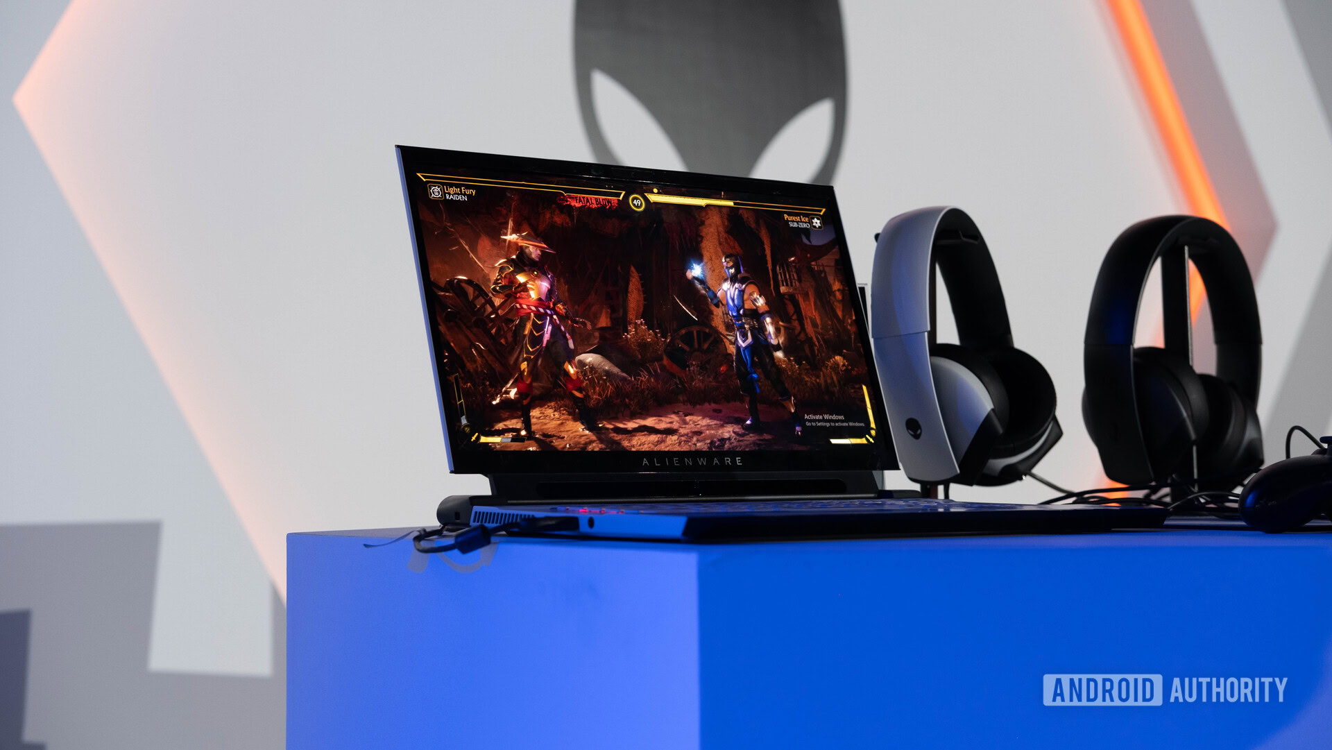 Dell Alienware m15 2019 - angled