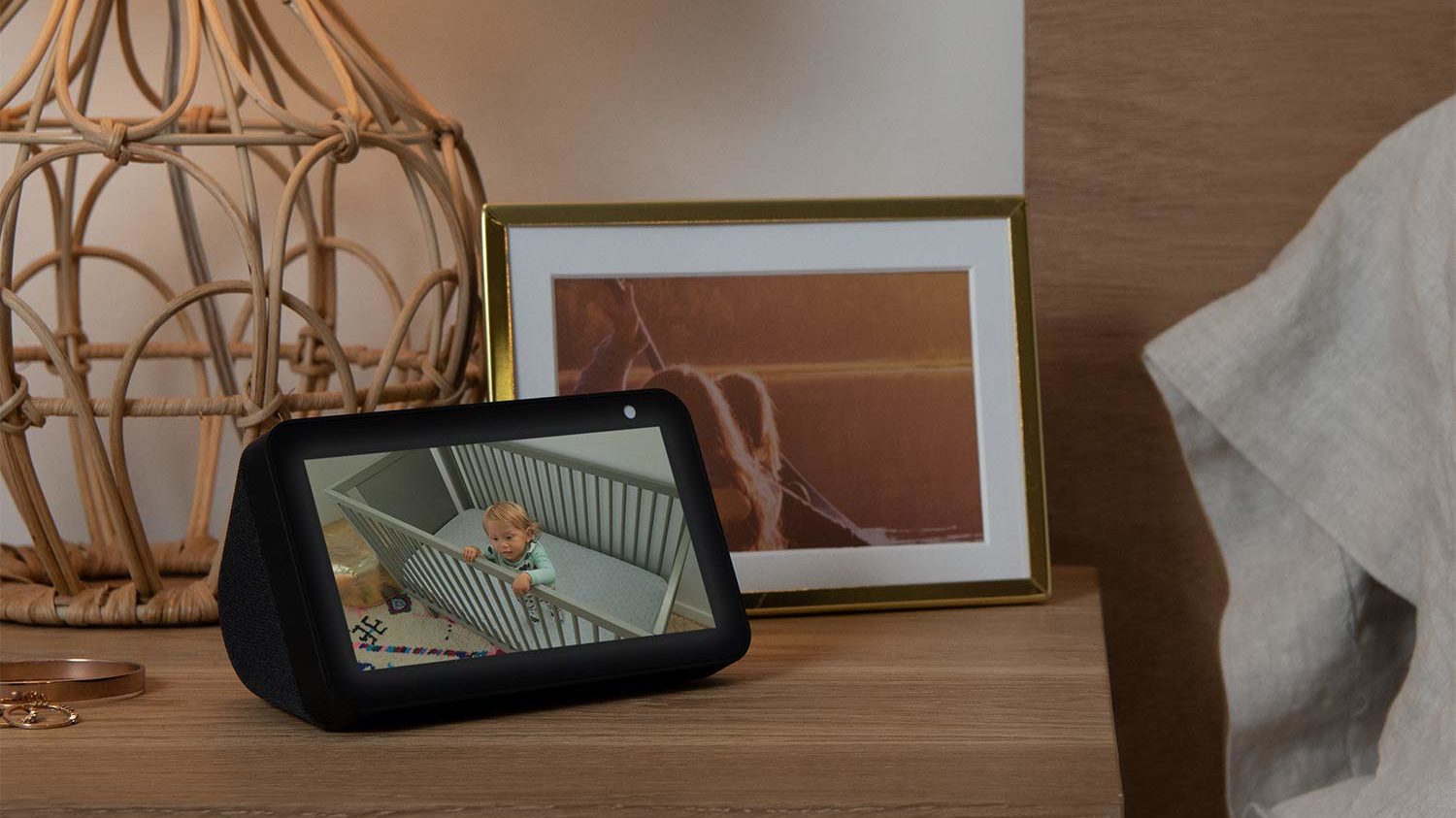 Google Nest Hub Vs  Echo Show 5