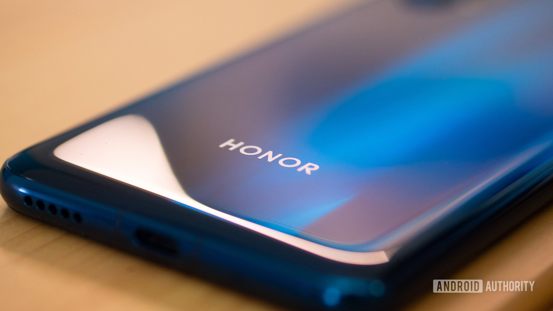 HONOR 20 Pro rear logo