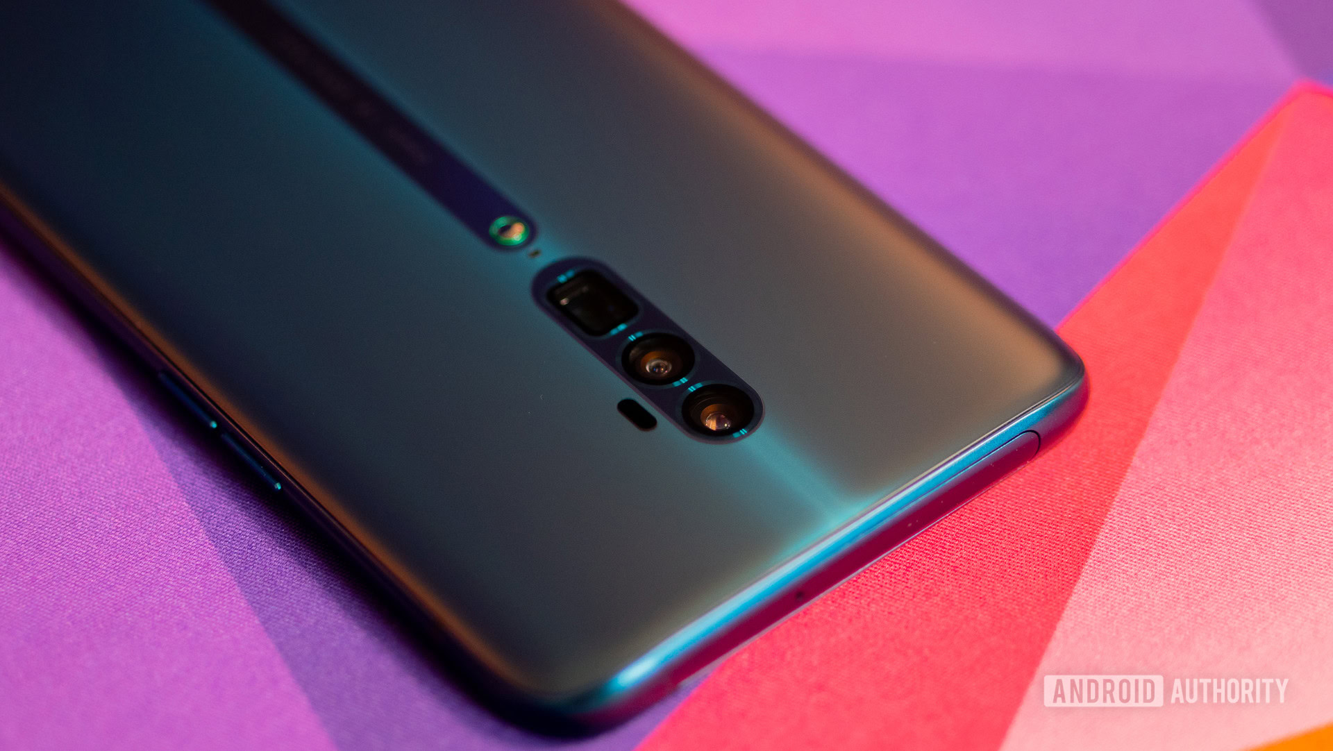 OPPO Reno 10x Zoom rear cameras