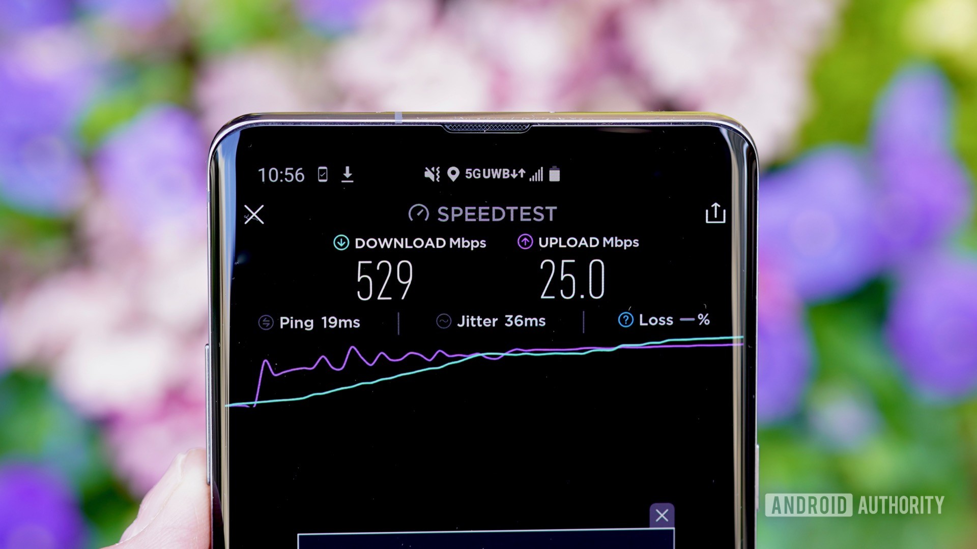 a 5G speed test on a Samsung phone