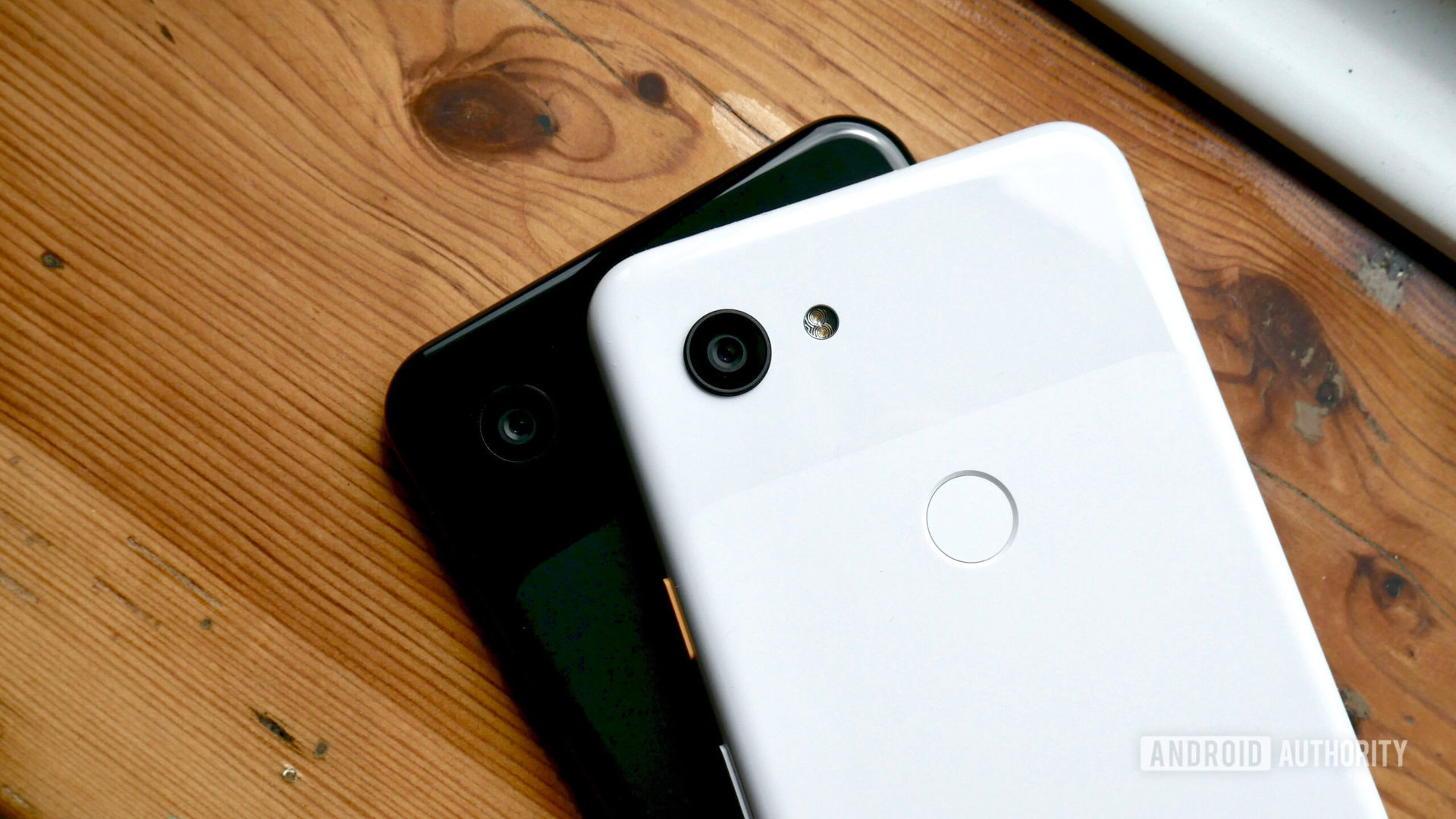 Google Pixel 3a and Pixel 3a XL cameras