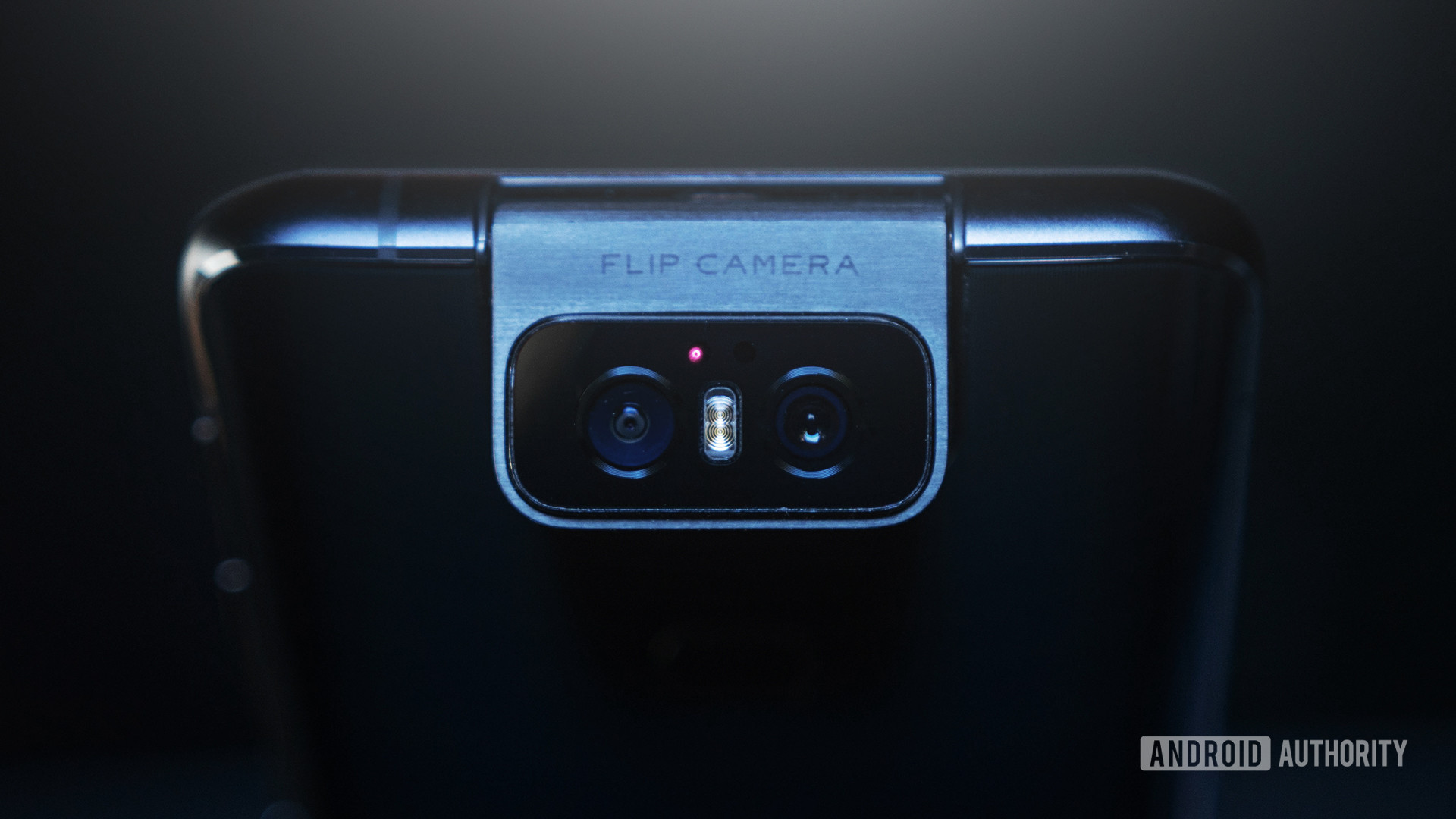 ASUS Zenfone 6 flip camera product photo