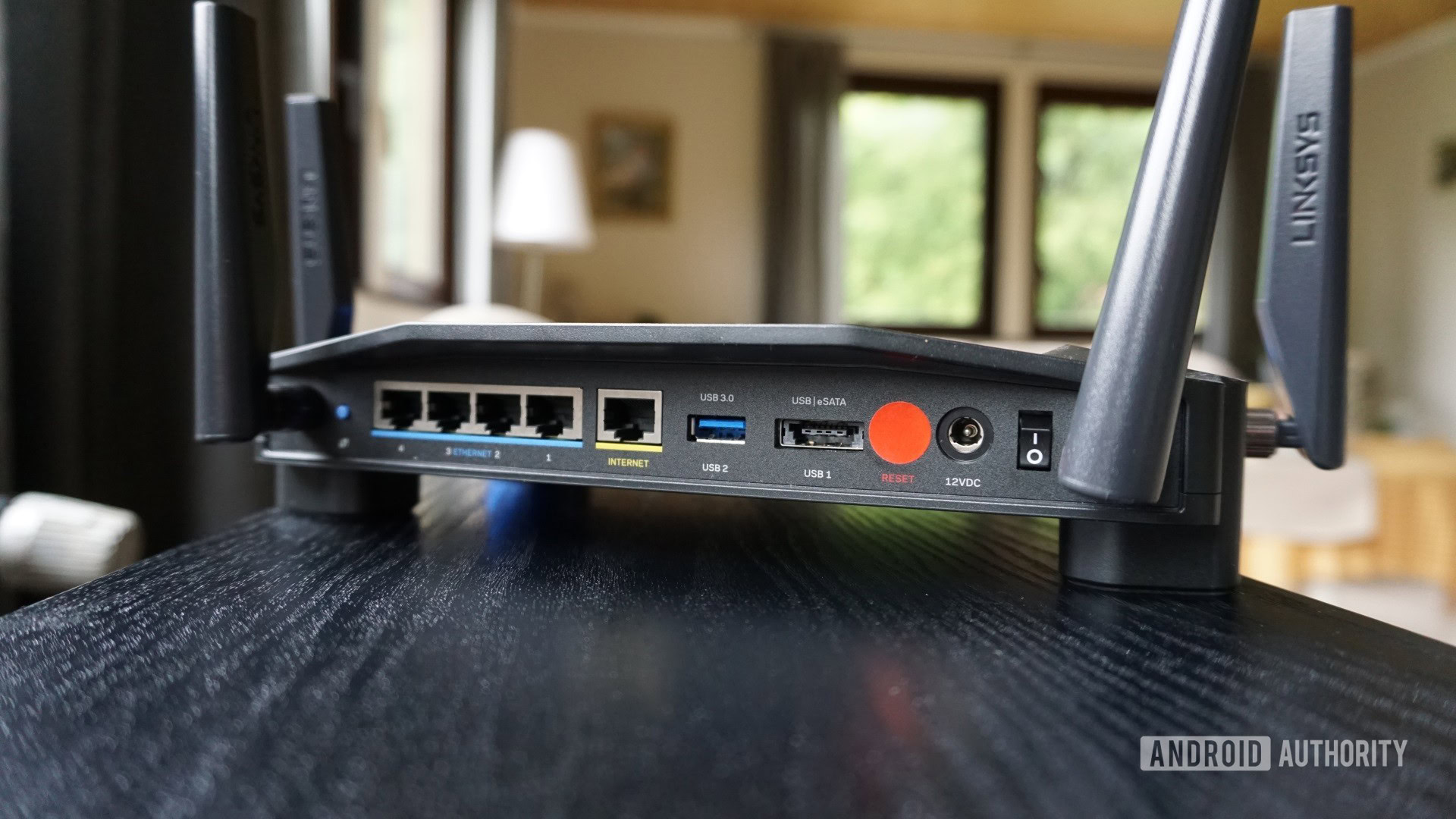 Flashrouters ports of Linksys-3200ACM