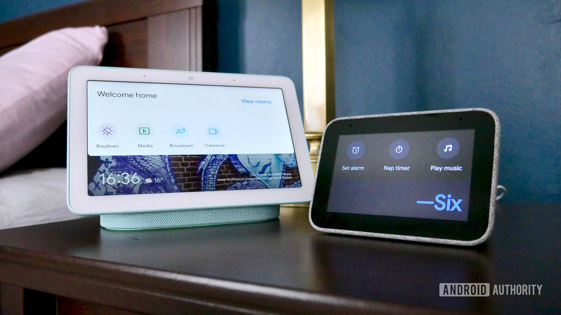 Lenovo Smart Clock vs Google Nest Hub controls