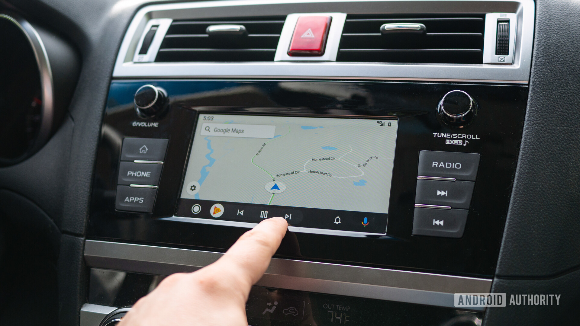 Android Auto Redesign interacting with maps