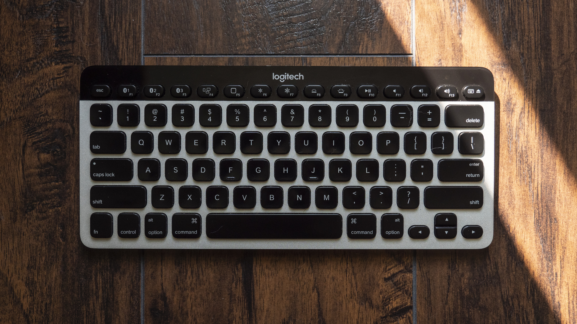 Logitech Easy Switch K811 keyboard