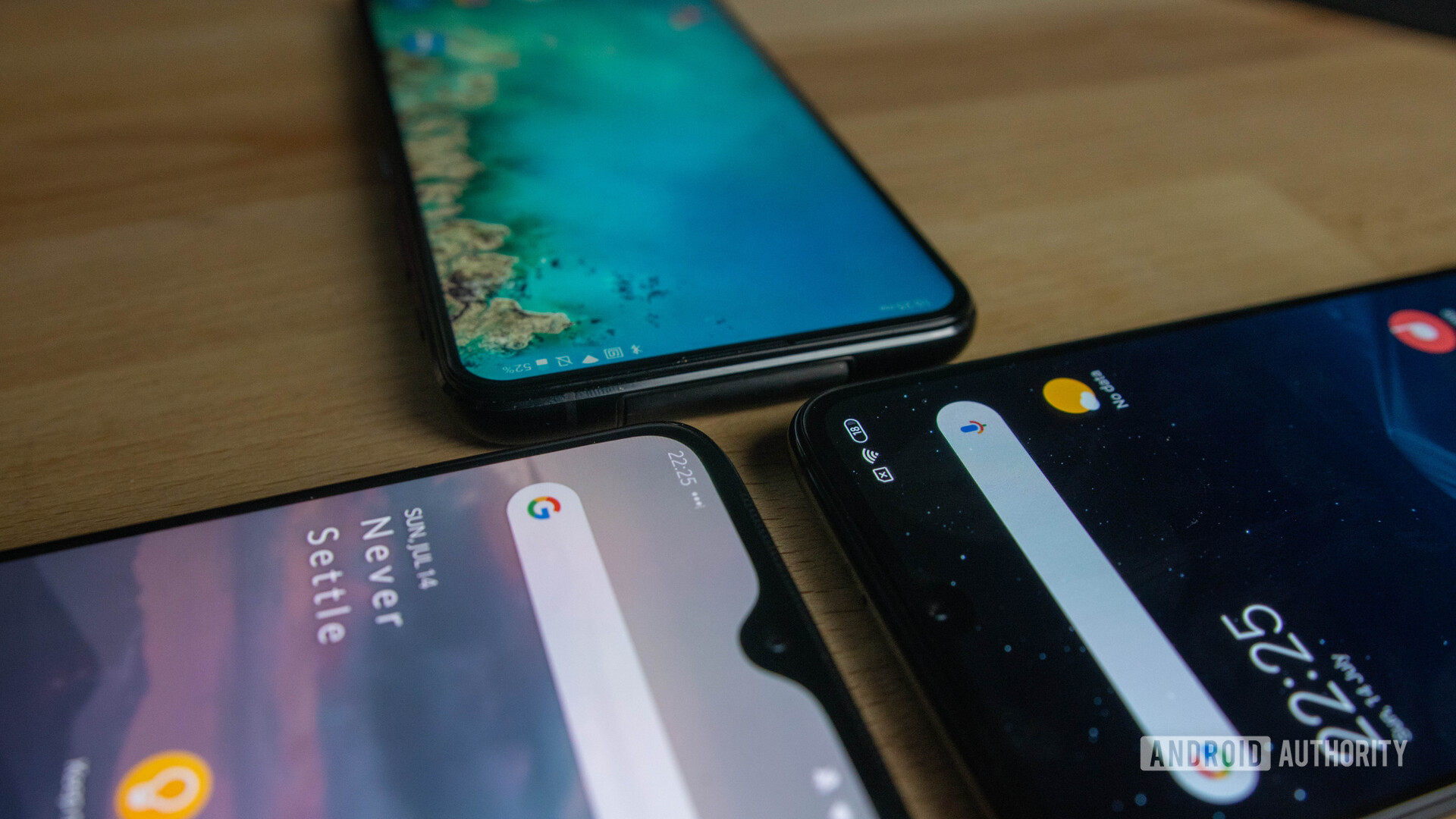 OnePlus 7 and Xiaomi Mi 9 and Asus Zenfone 6 trio with focus on the displays