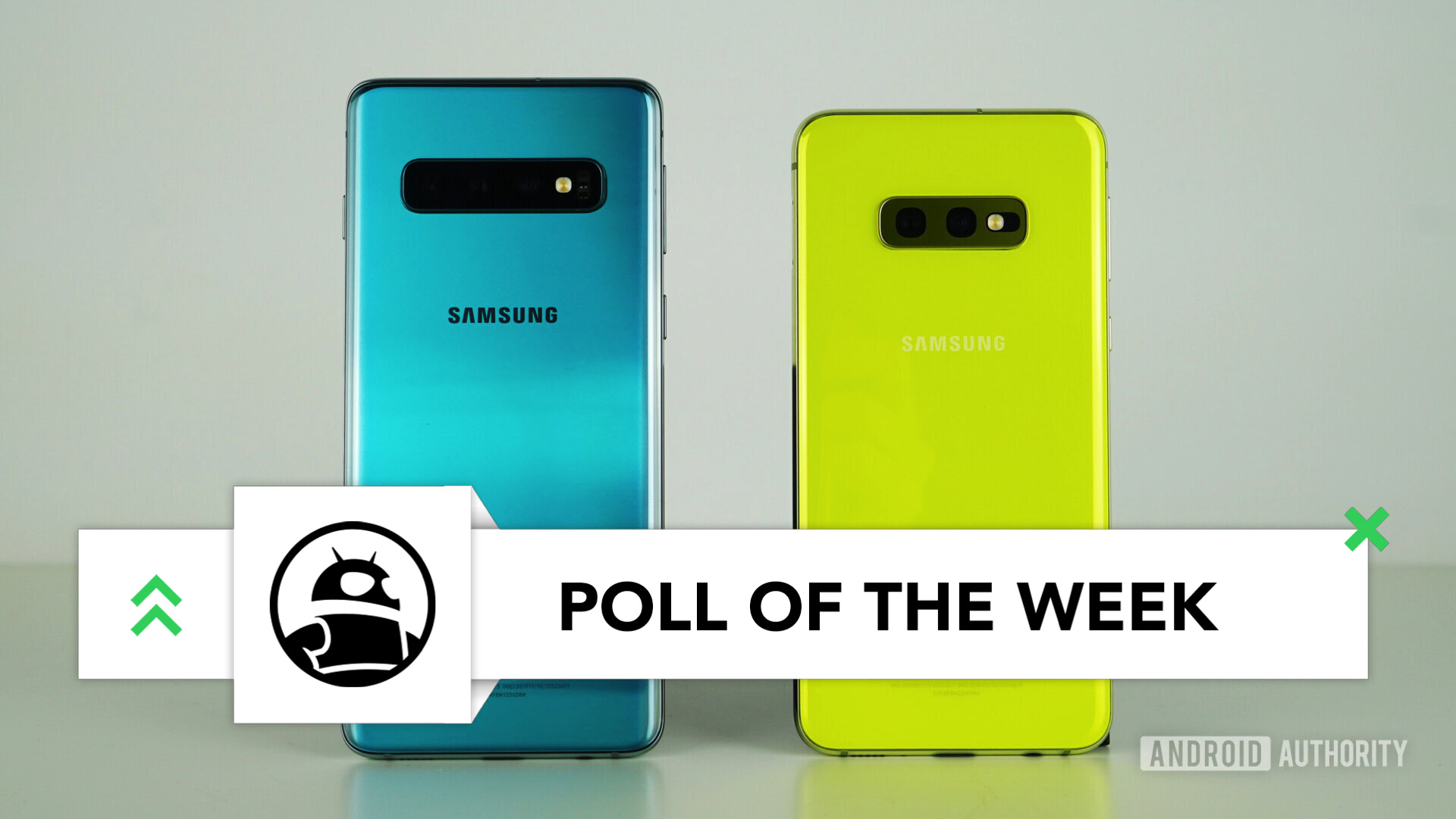 Samsung Galaxy S10 vs Samsung Galaxy S10e back green yellow poll