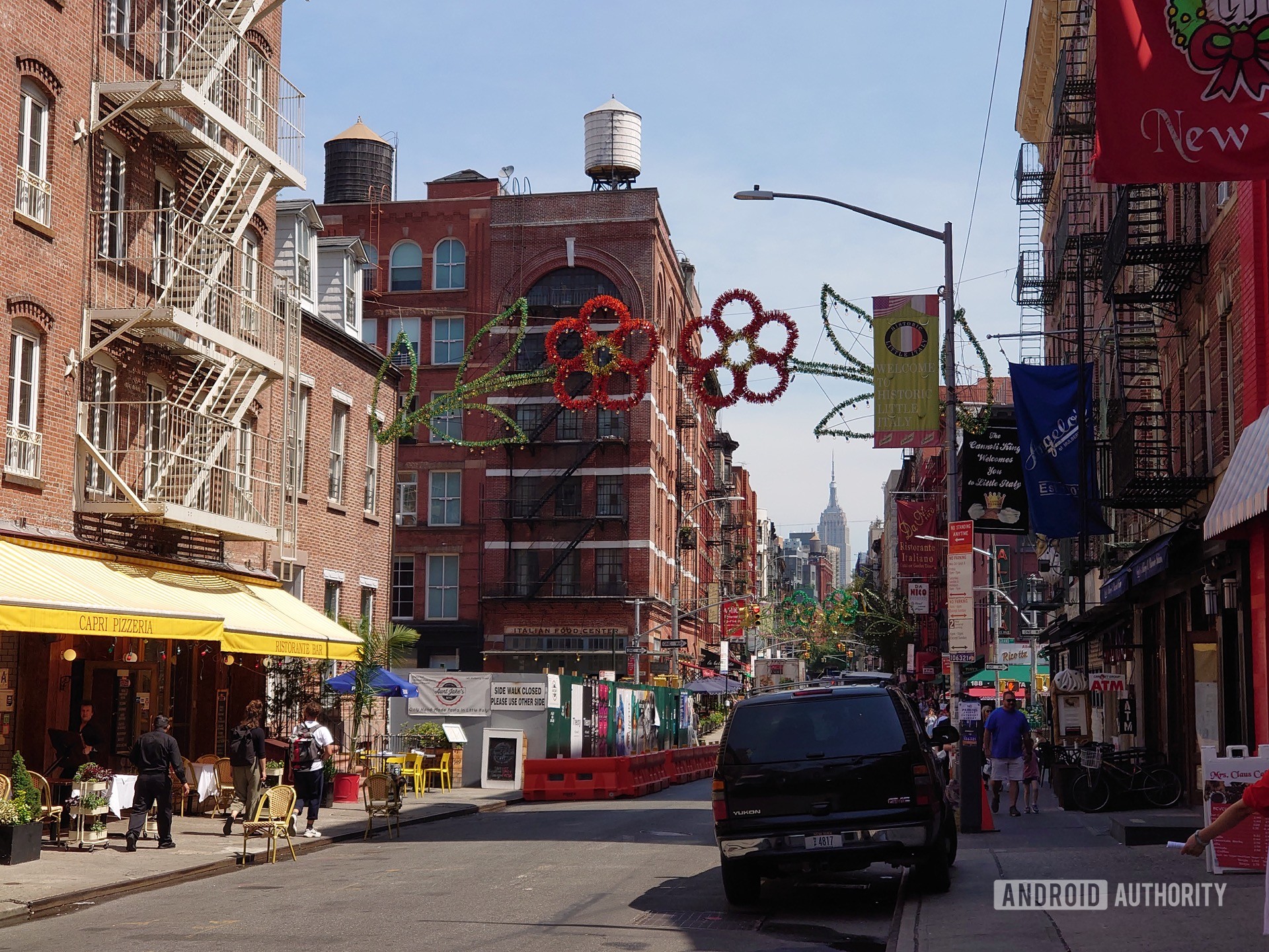 Sony Xperia 1 Review Photo Sample telephoto Little Italy