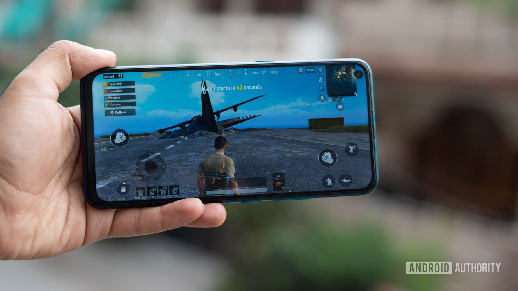 vivo Z1 Pro with PUBG running on it - PUBG Mobile controller support