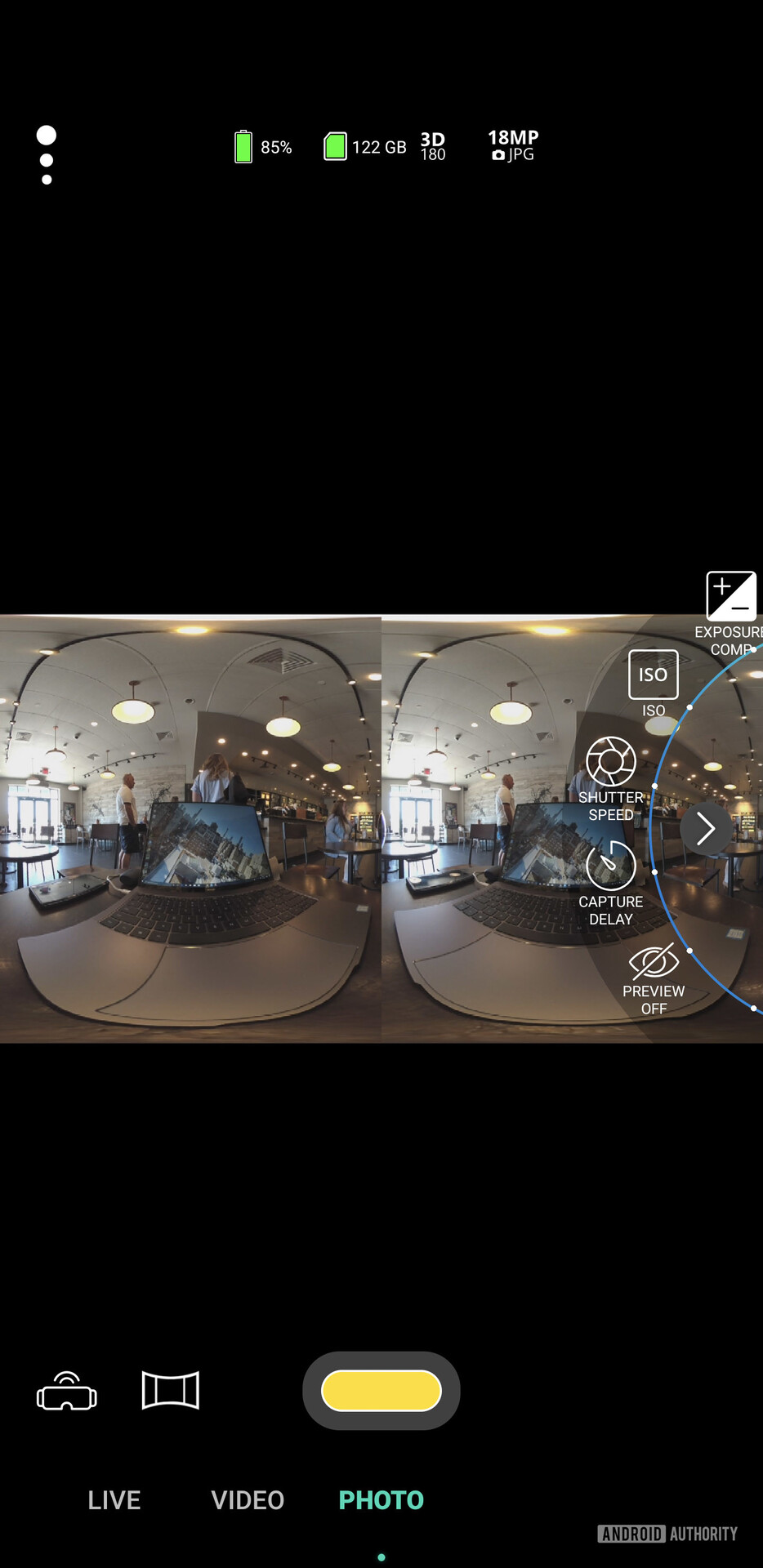 Vuze XR Dual VR camera review taking a 3D shot