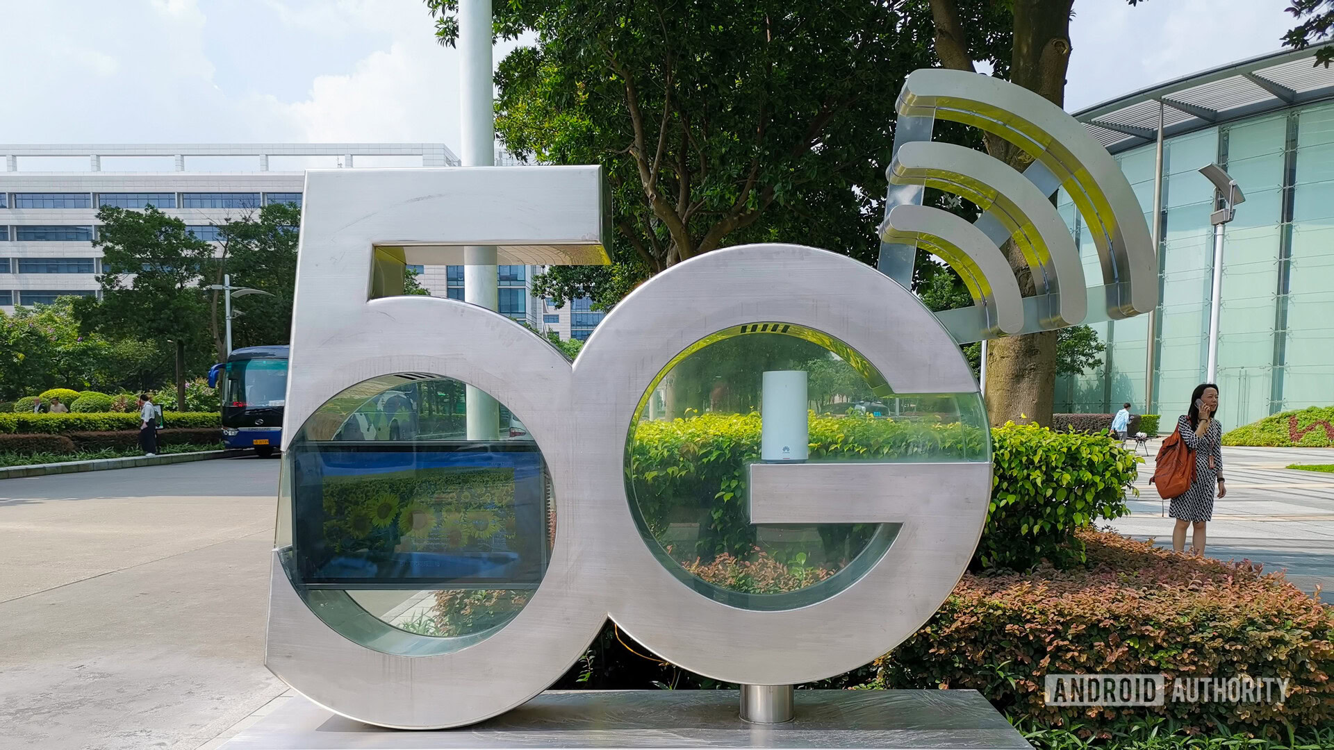 HUAWEI HQ 5G logo