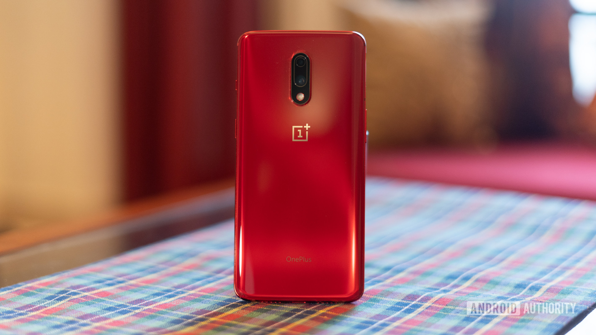 OnePlus 7 red back panel