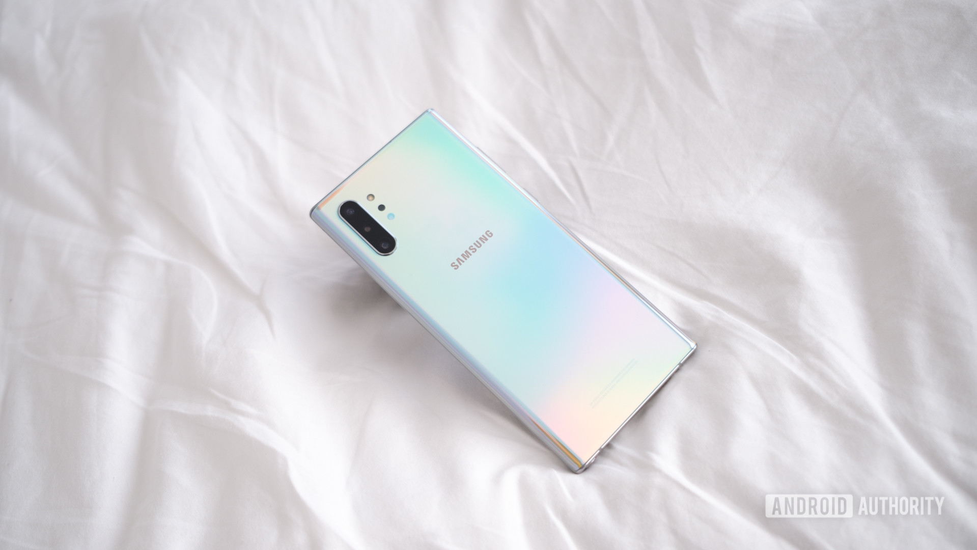 Samsung Galaxy Note 10 Plus back on bed face down