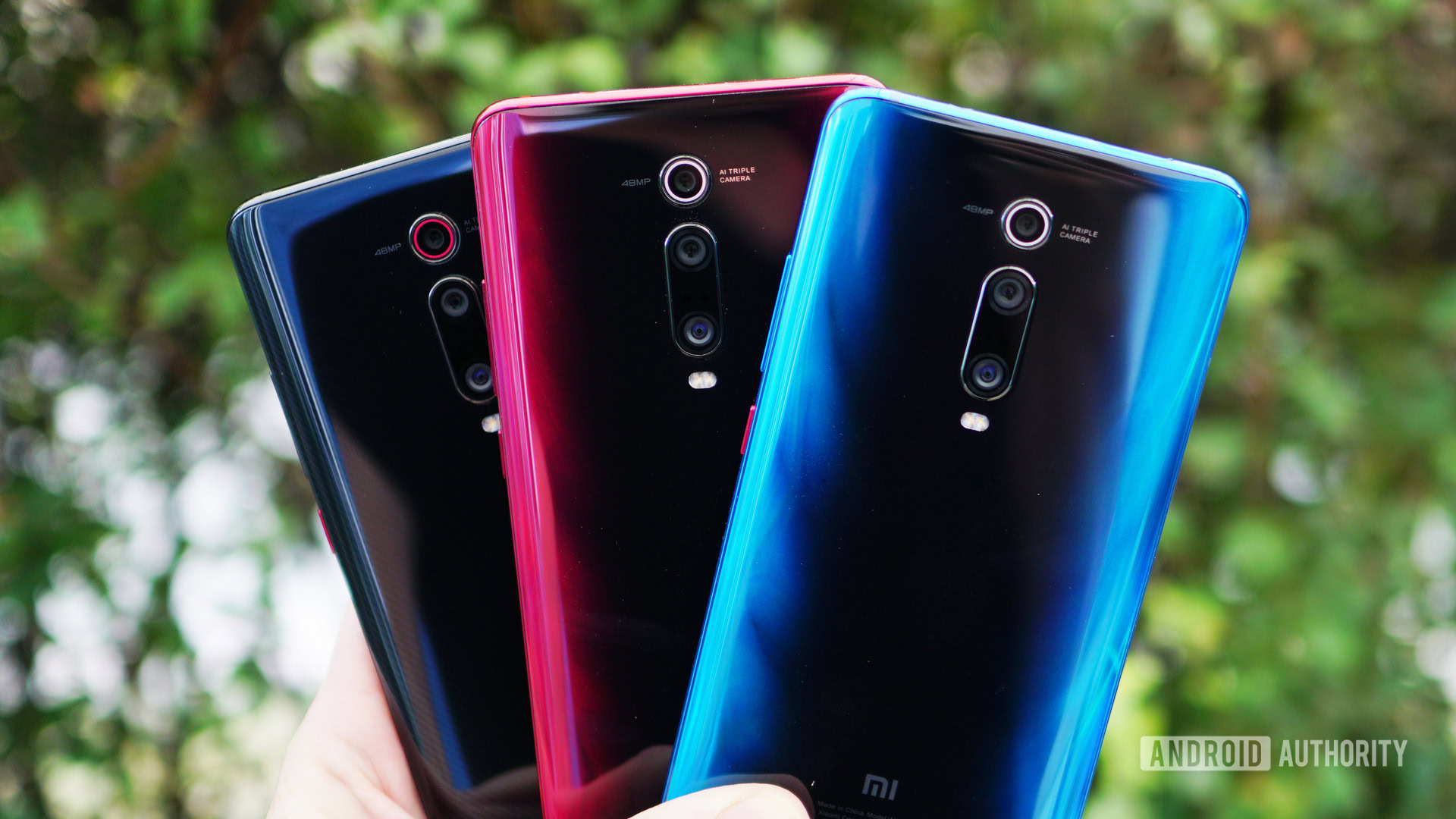 Xiaomi Mi 9T Pro red blue black color comparison