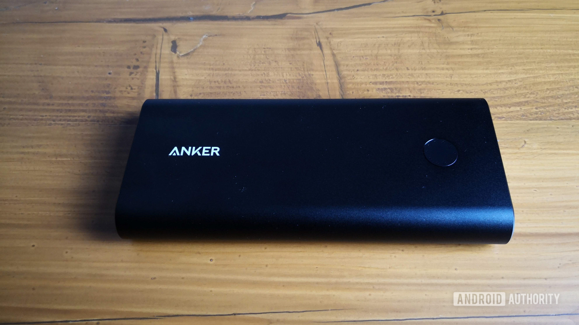 Anker PowerCore 26800 PD 45W table