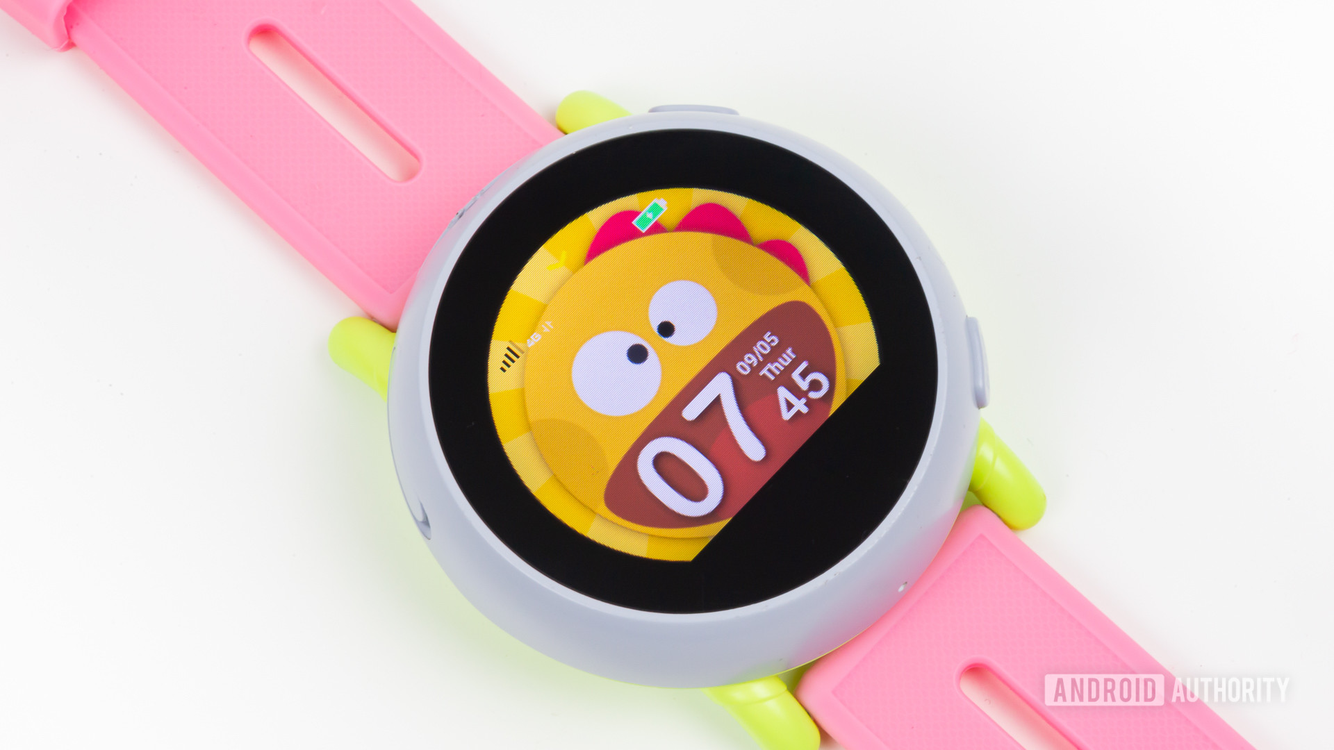 Coolpad Dyno kids smartwatch with screen on