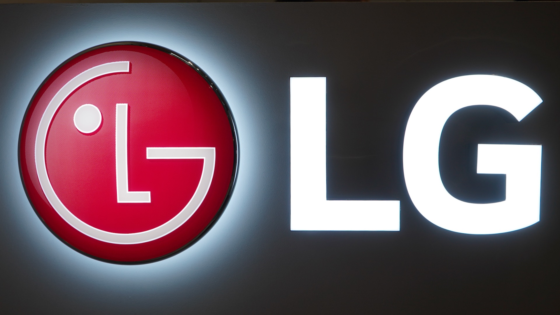 LG logo lighted