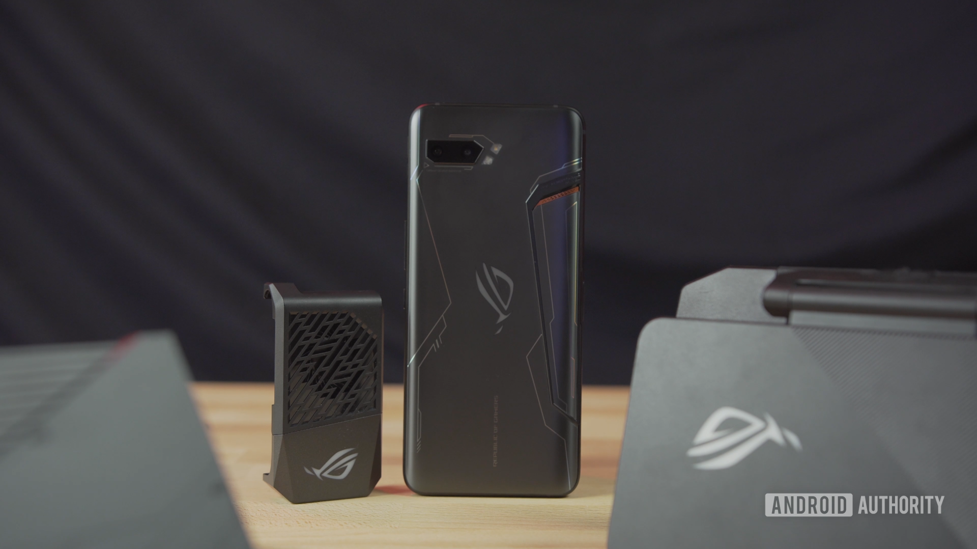 ROG Phone 2 with fan