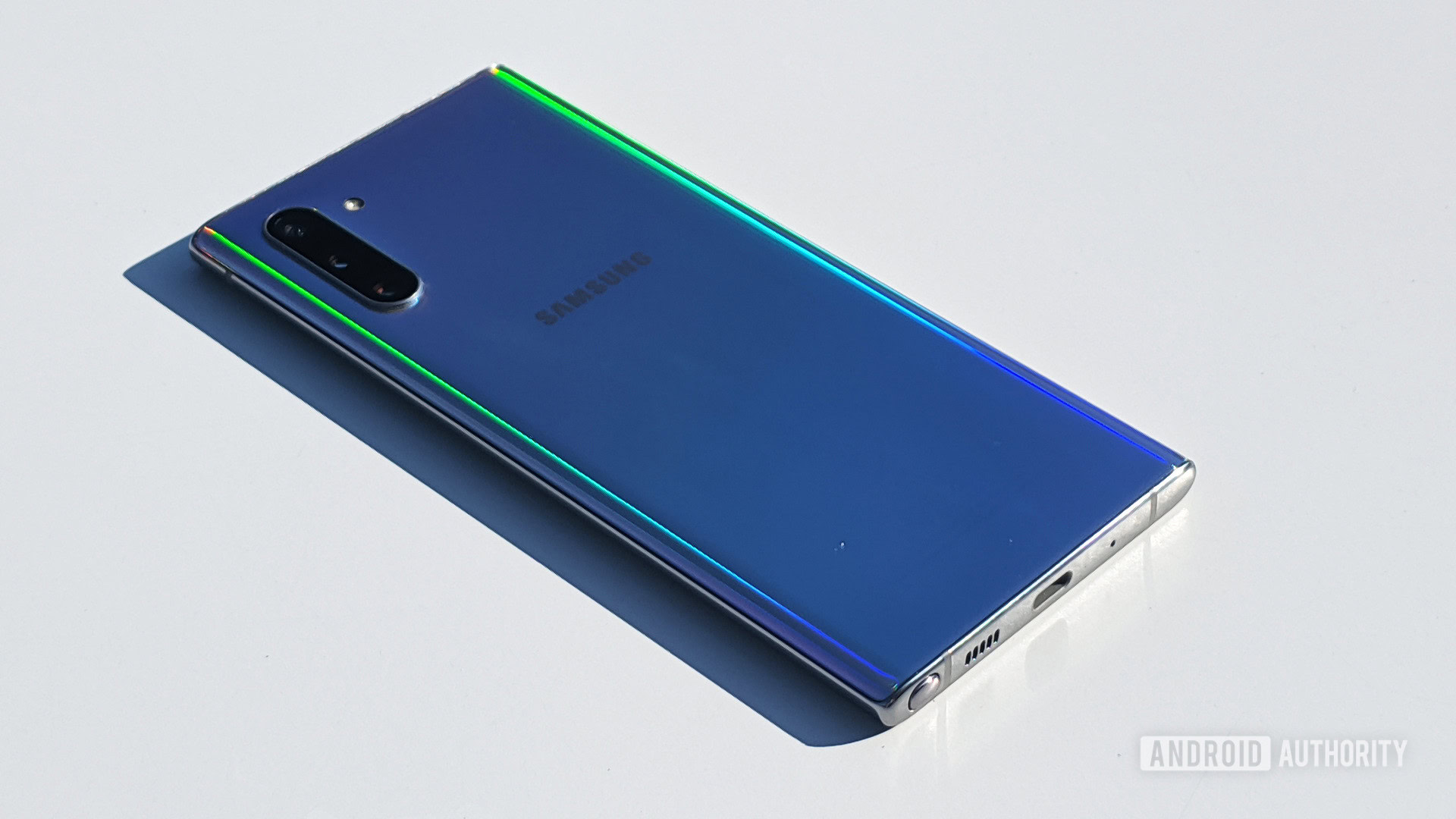 Samsung Galaxy Note 10 back glass on table angled