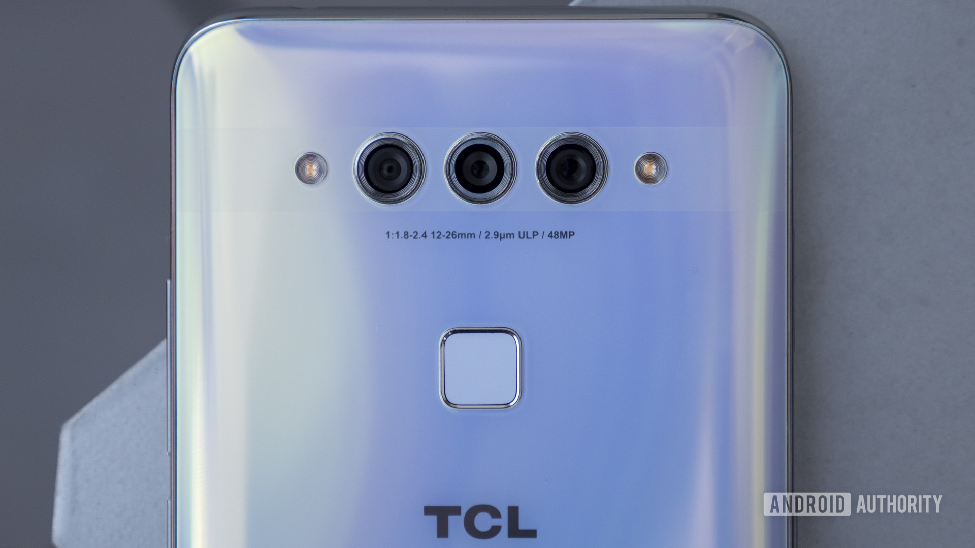 TCL Plex hands on white back cameras 5