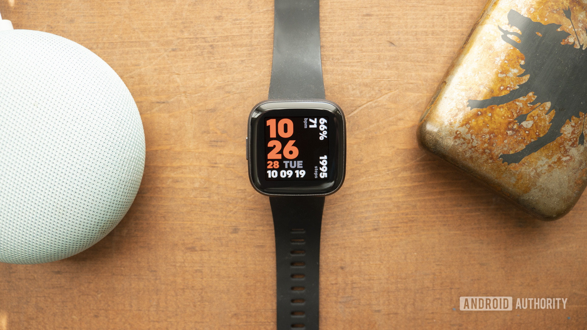 fitbit versa 2 review display watch face 5