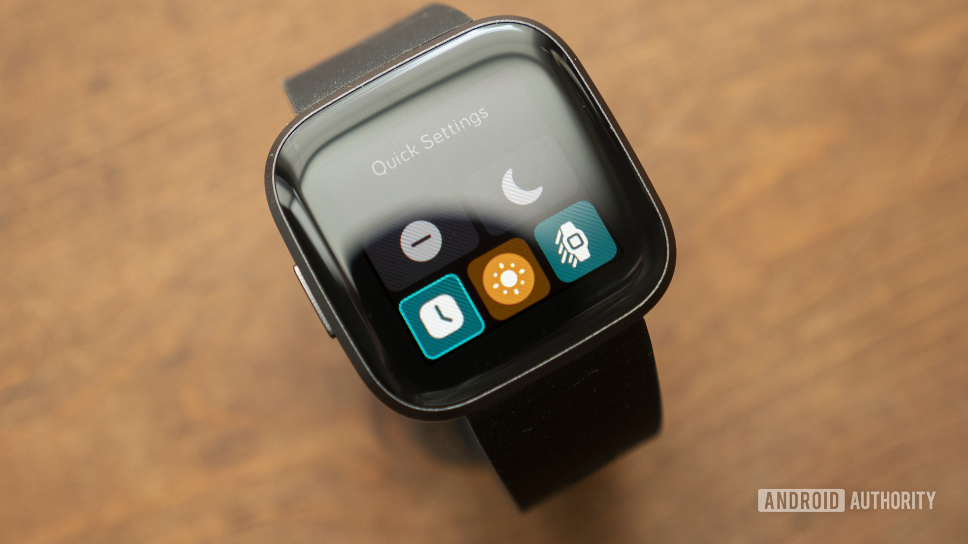 fitbit versa 2 review quick settings control center