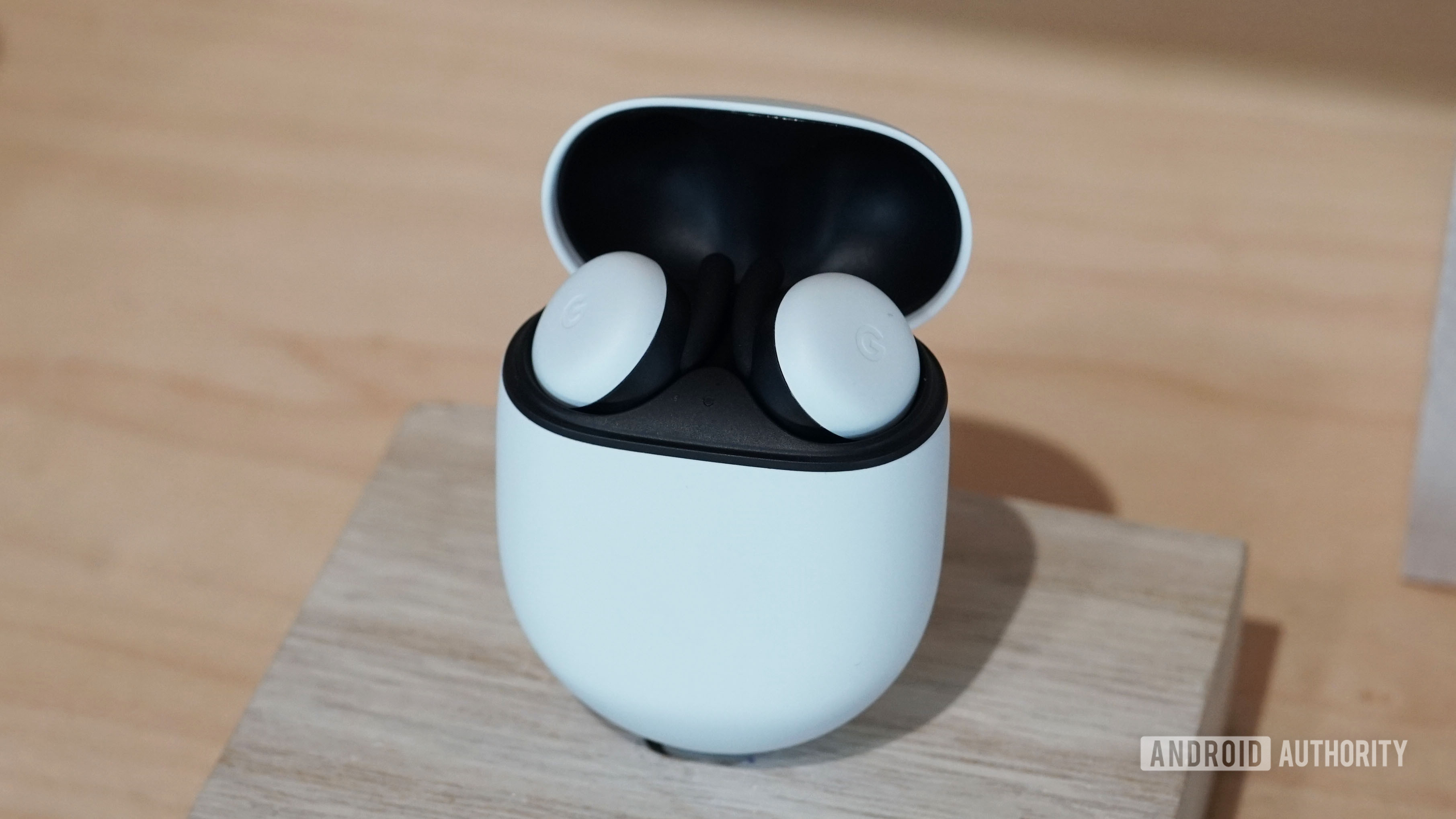 Google Pixel Buds 2 in Clearly White in charging case