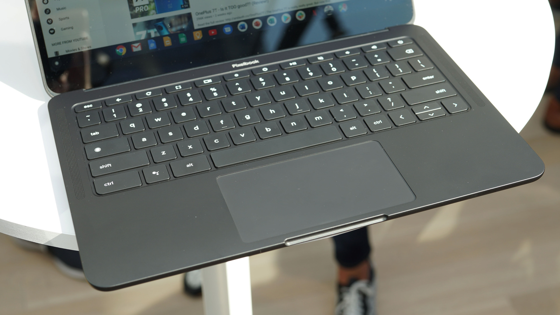 Google Pixelbook Go keyboard in black