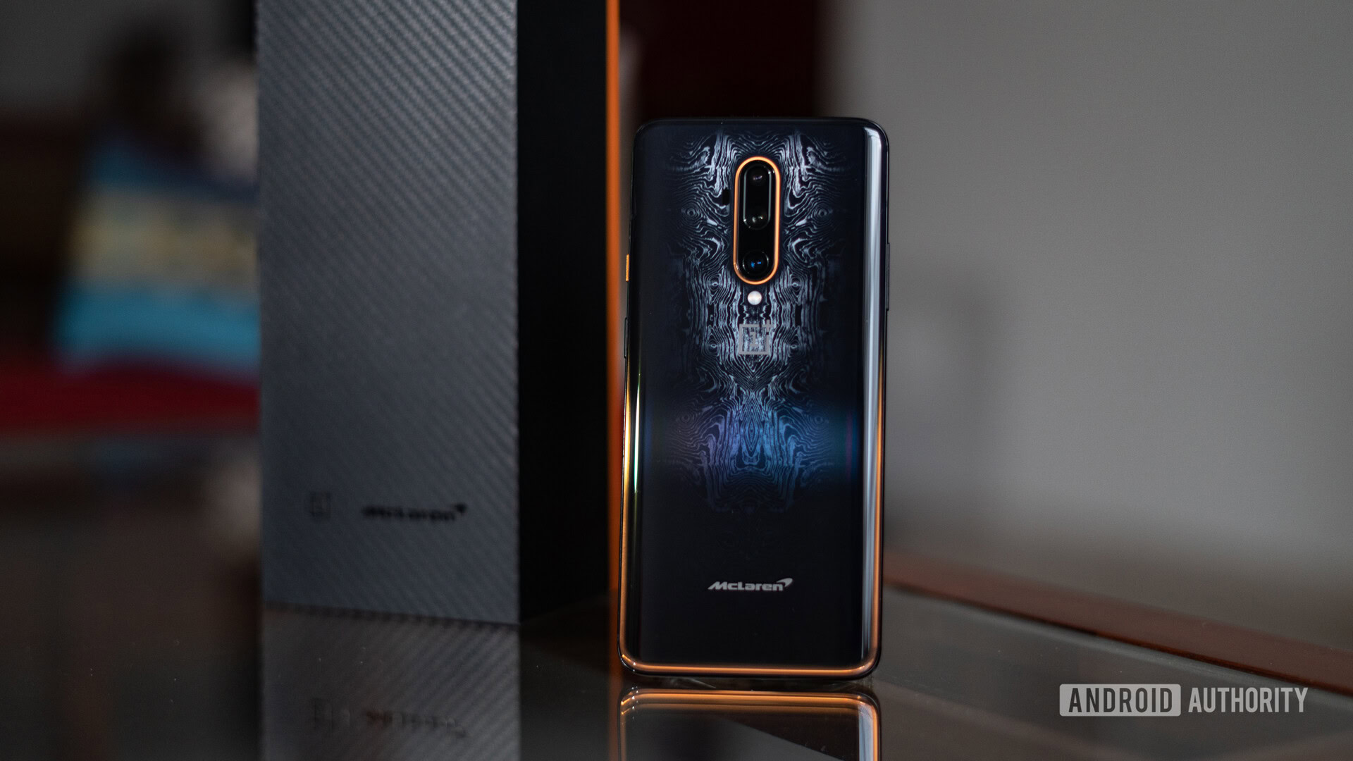 OnePlus 7T Pro McLaren Edition full image of pattern design