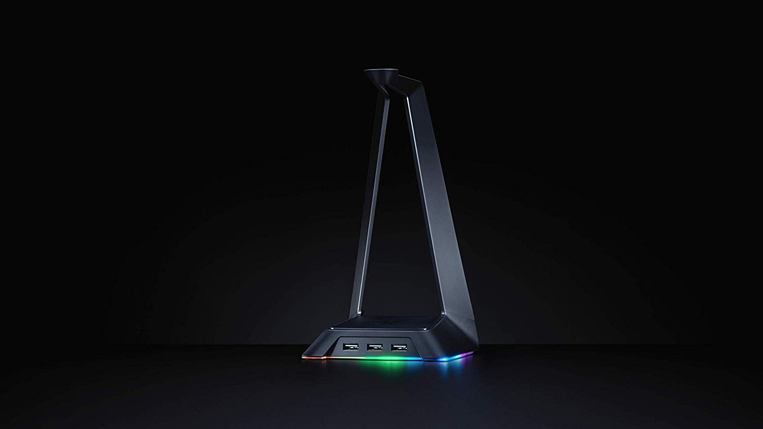 Razer Base Station Chroma from the front