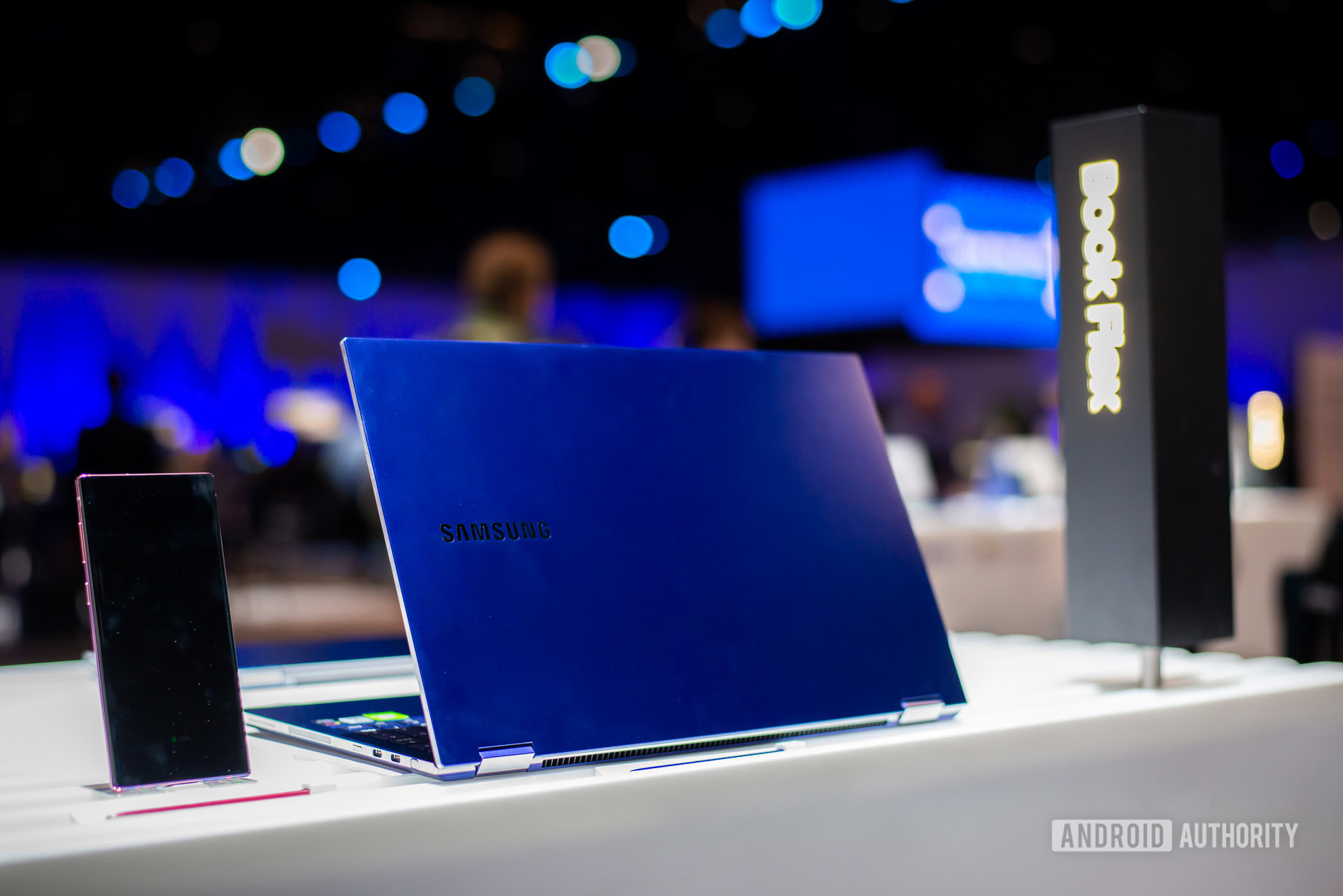 Samsung Galaxy Book Flex Chromebook vs laptop