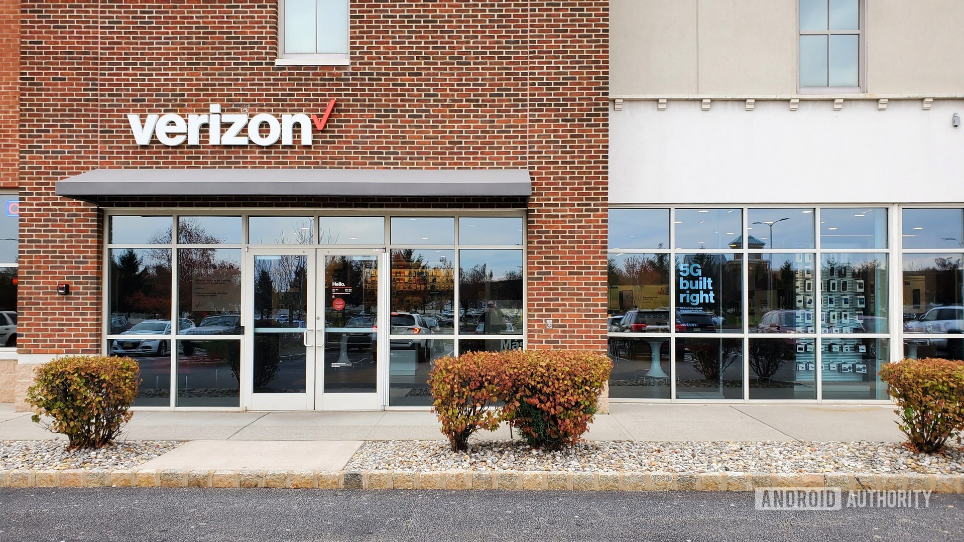 Verizon Wireless corporate store